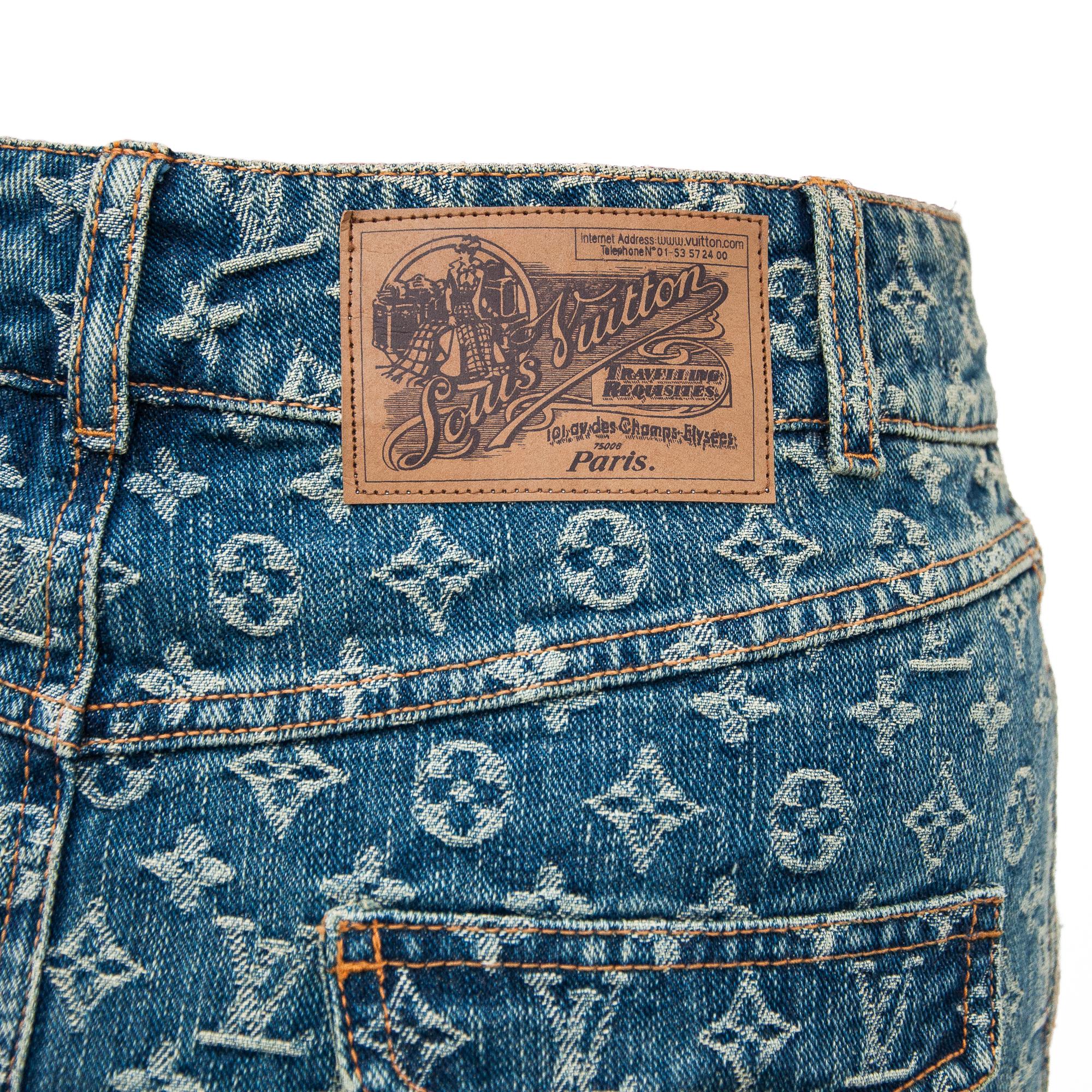 Gris Louis Vuitton by Marc Jacobs 2005 Denim Monogram Mini Jupe taille 42