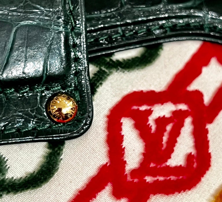 LOUIS VUITTON by Marc Jacobs Chain Print Velvet and Alligator Bag For Sale at 1stDibs