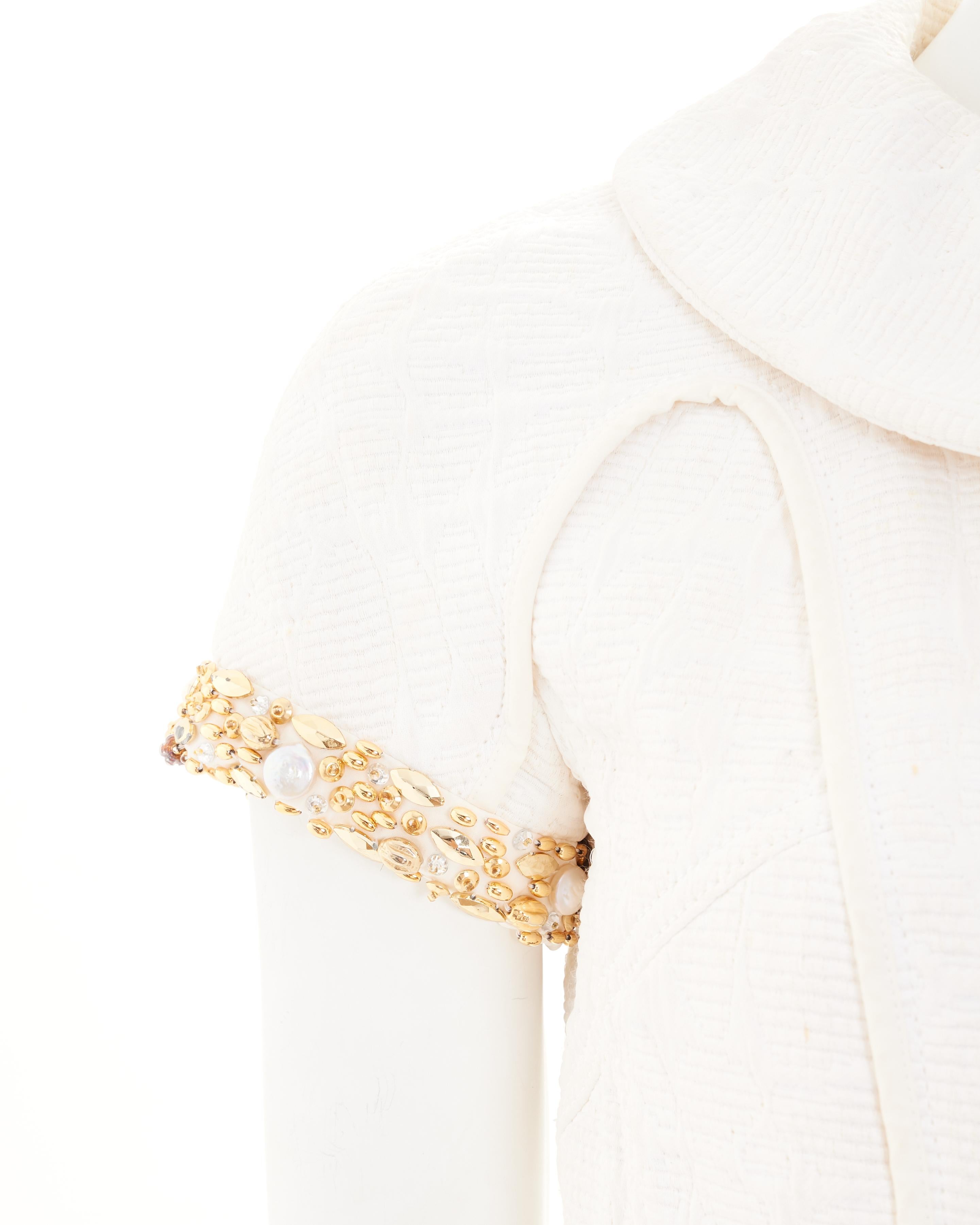 Louis Vuitton by Marc Jacobs Early 00's Chaqueta blanca de manga corta con adornos en venta 1