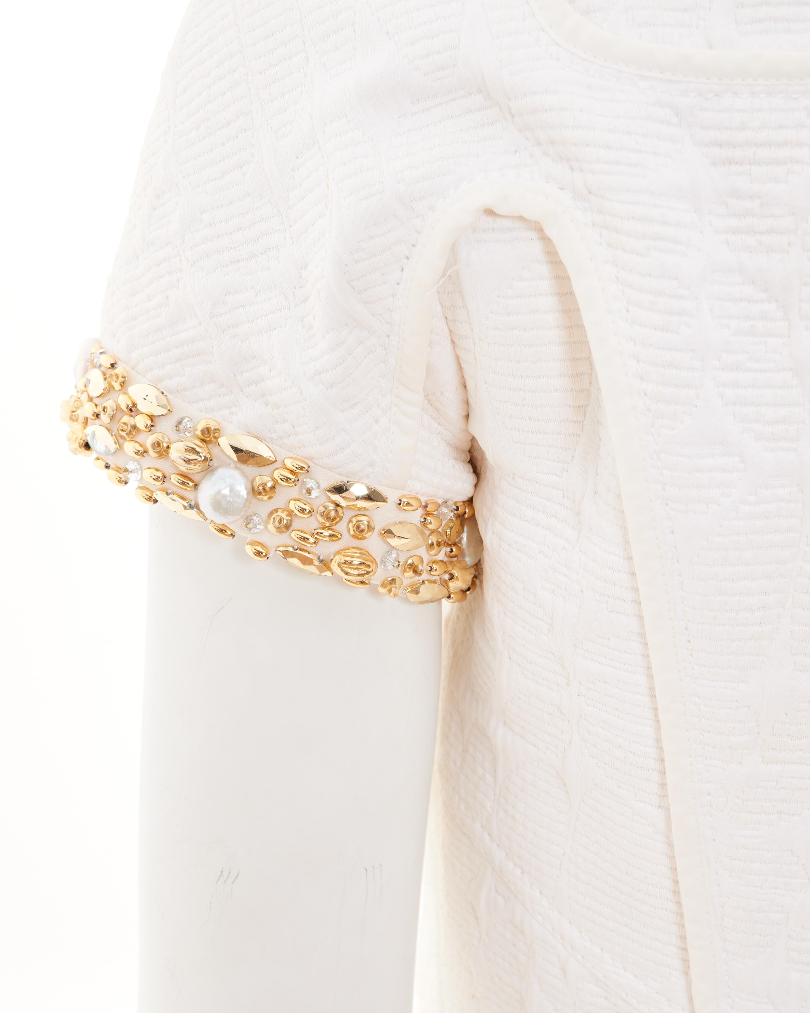 Louis Vuitton by Marc Jacobs Early 00's Chaqueta blanca de manga corta con adornos en venta 3
