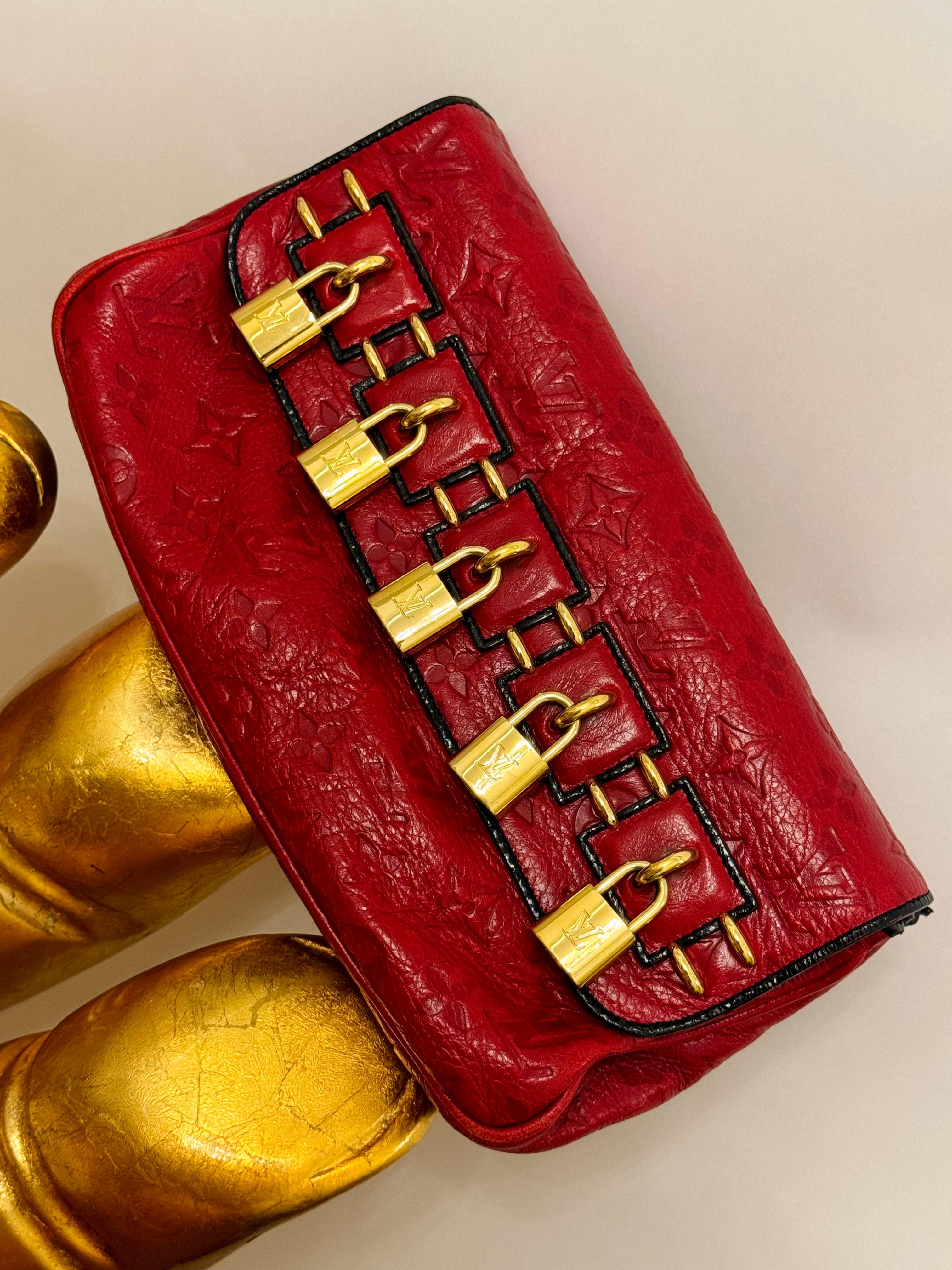 Louis Vuitton by Marc Jacobs F/W 2009 Empreinte my Deer Enigme clutch For Sale 5