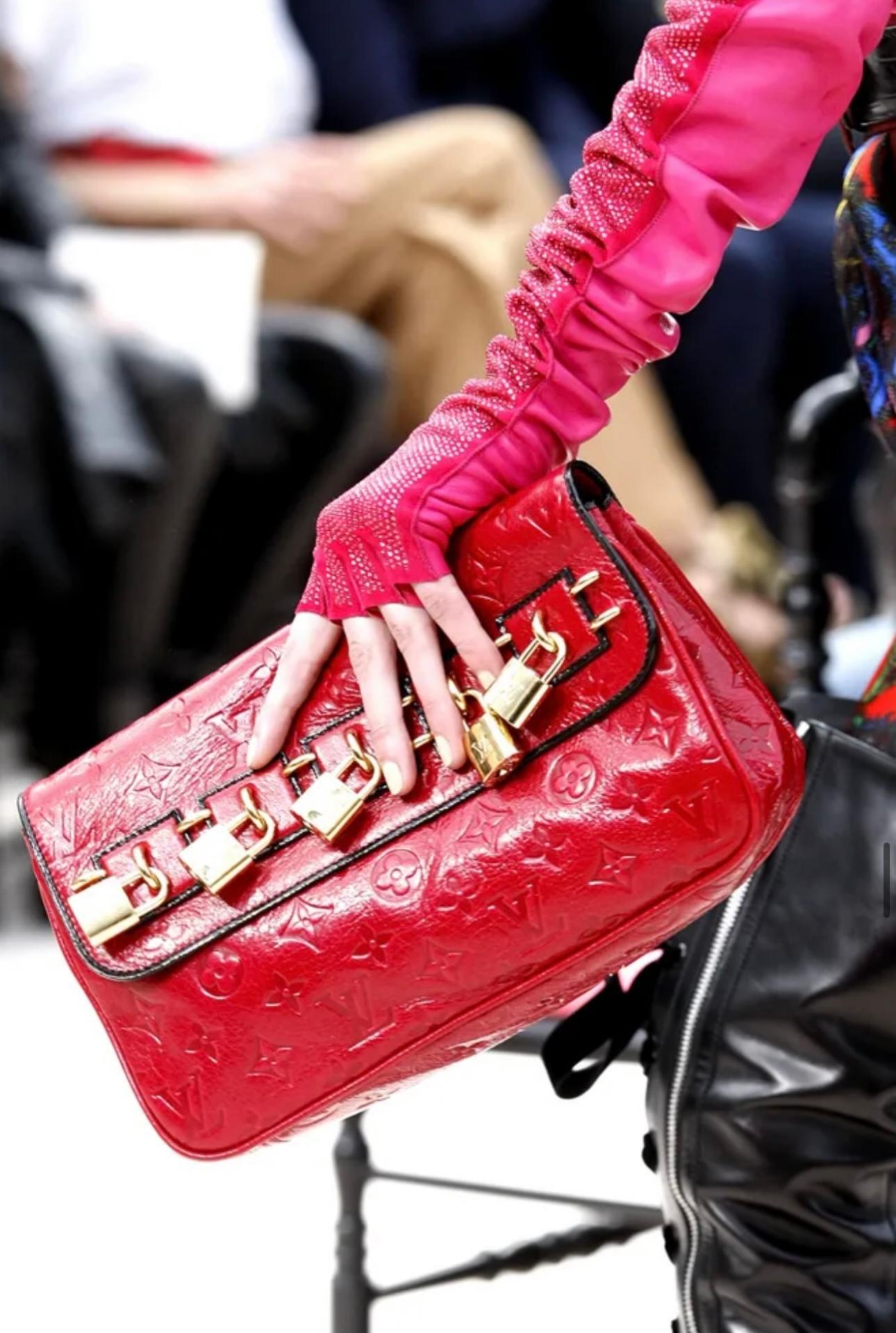Women's or Men's Louis Vuitton by Marc Jacobs F/W 2009 Empreinte my Deer Enigme clutch For Sale