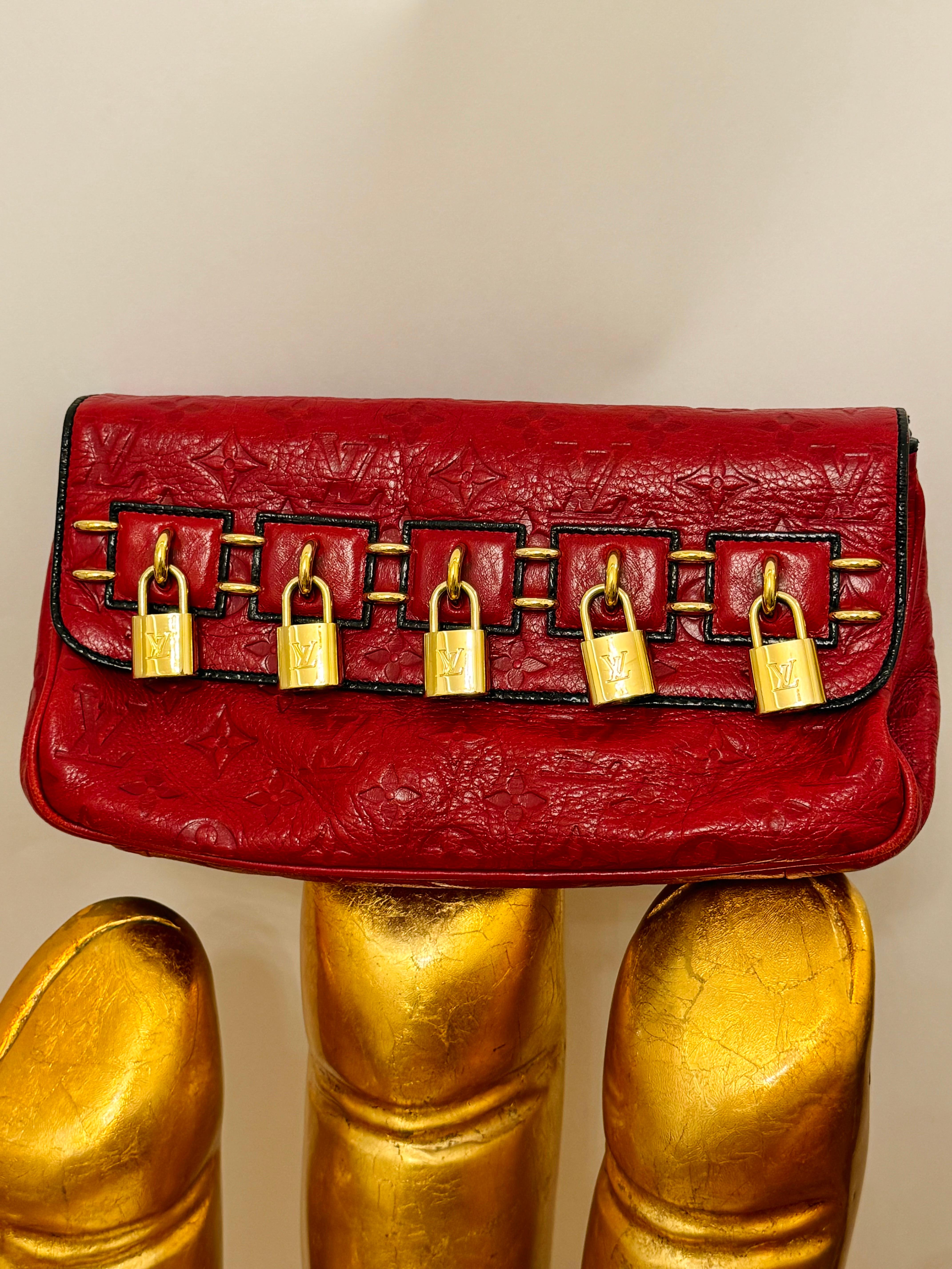 Louis Vuitton by Marc Jacobs F/W 2009 Empreinte my Deer Enigme clutch For Sale 4