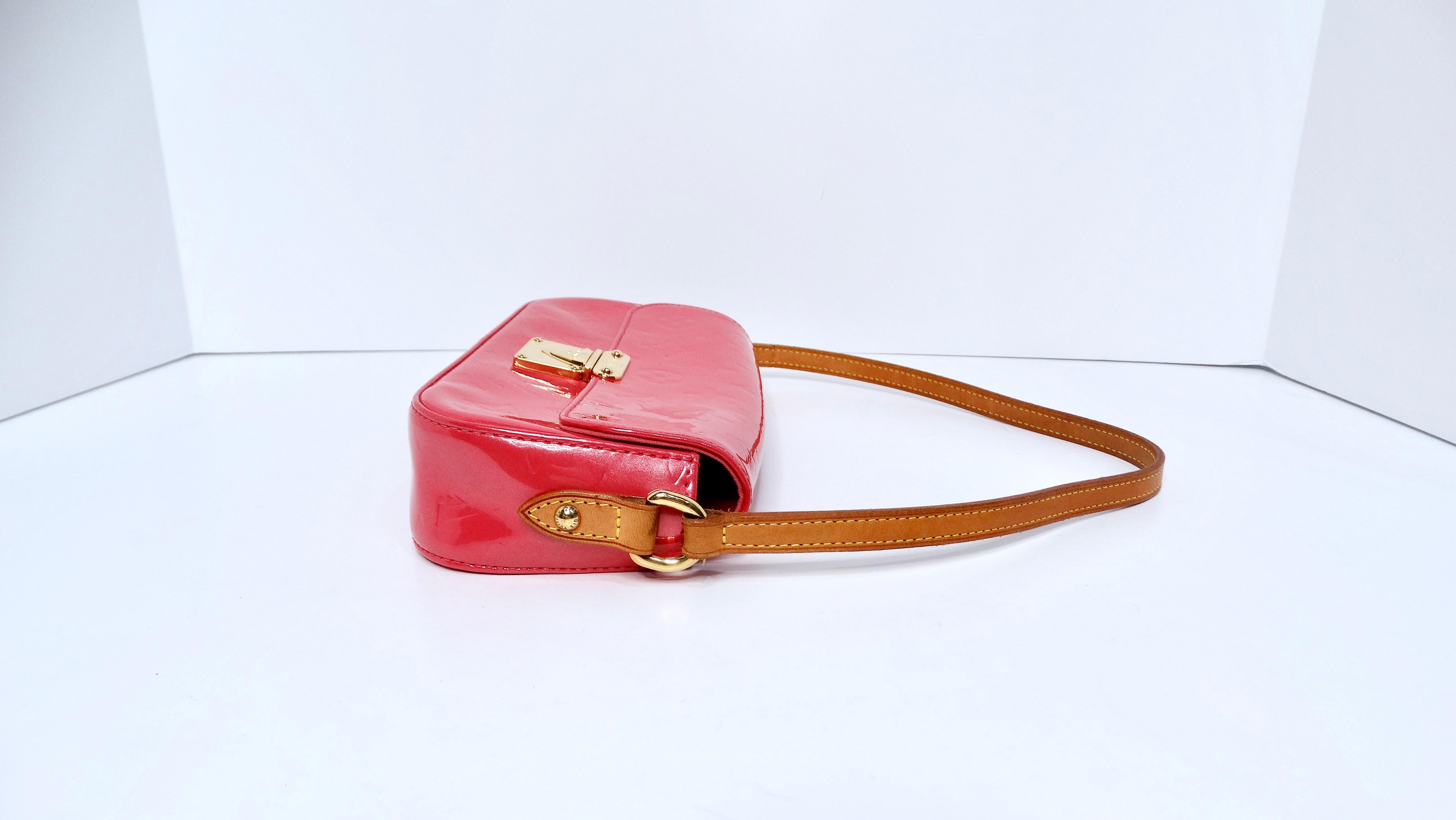 Louis Vuitton by Marc Jacobs Y2K Malibu Street Fuchsia Lack Umhängetasche (Rot)