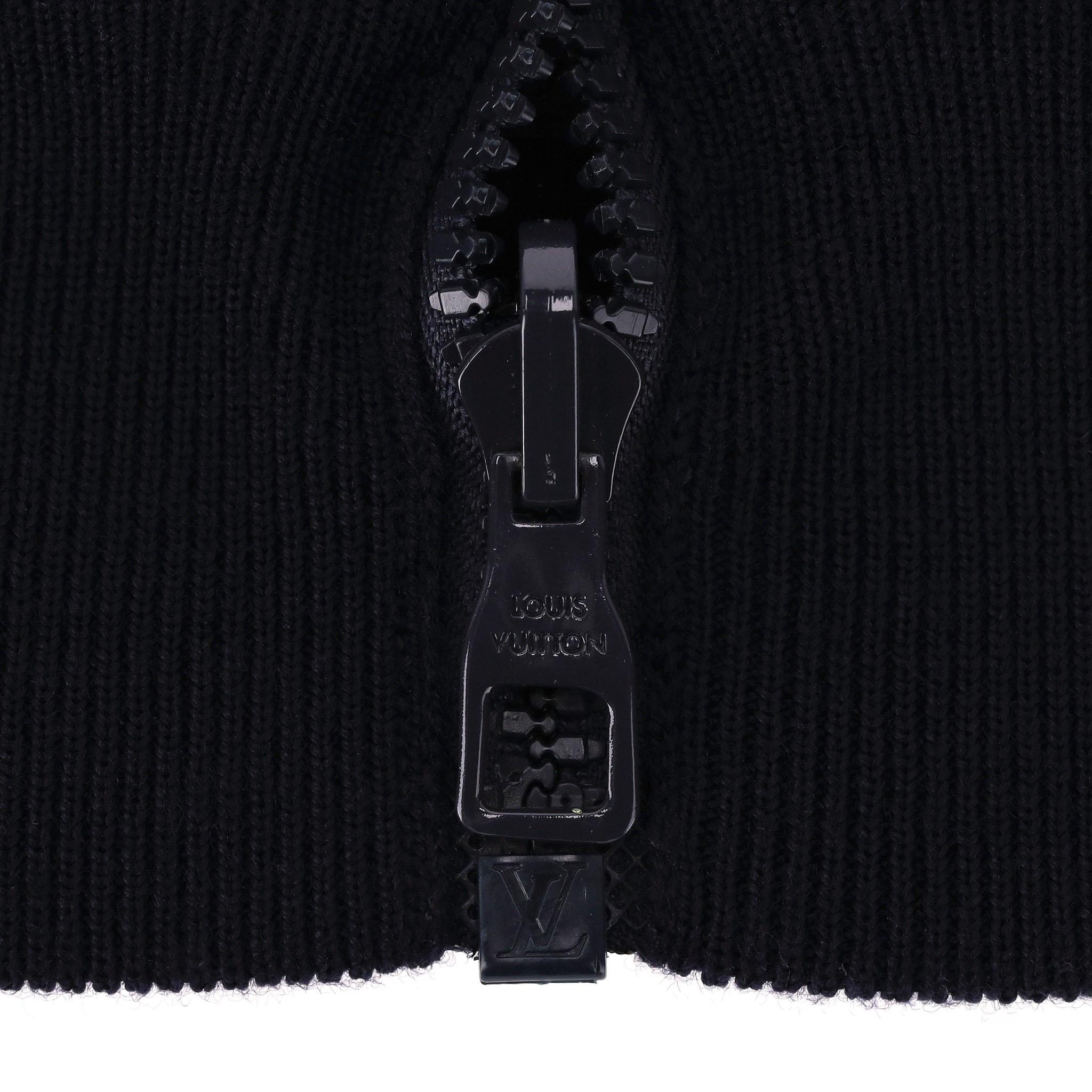 Louis Vuitton by Virgil Abloh Wool Logo Reversible Jacket For Sale 3