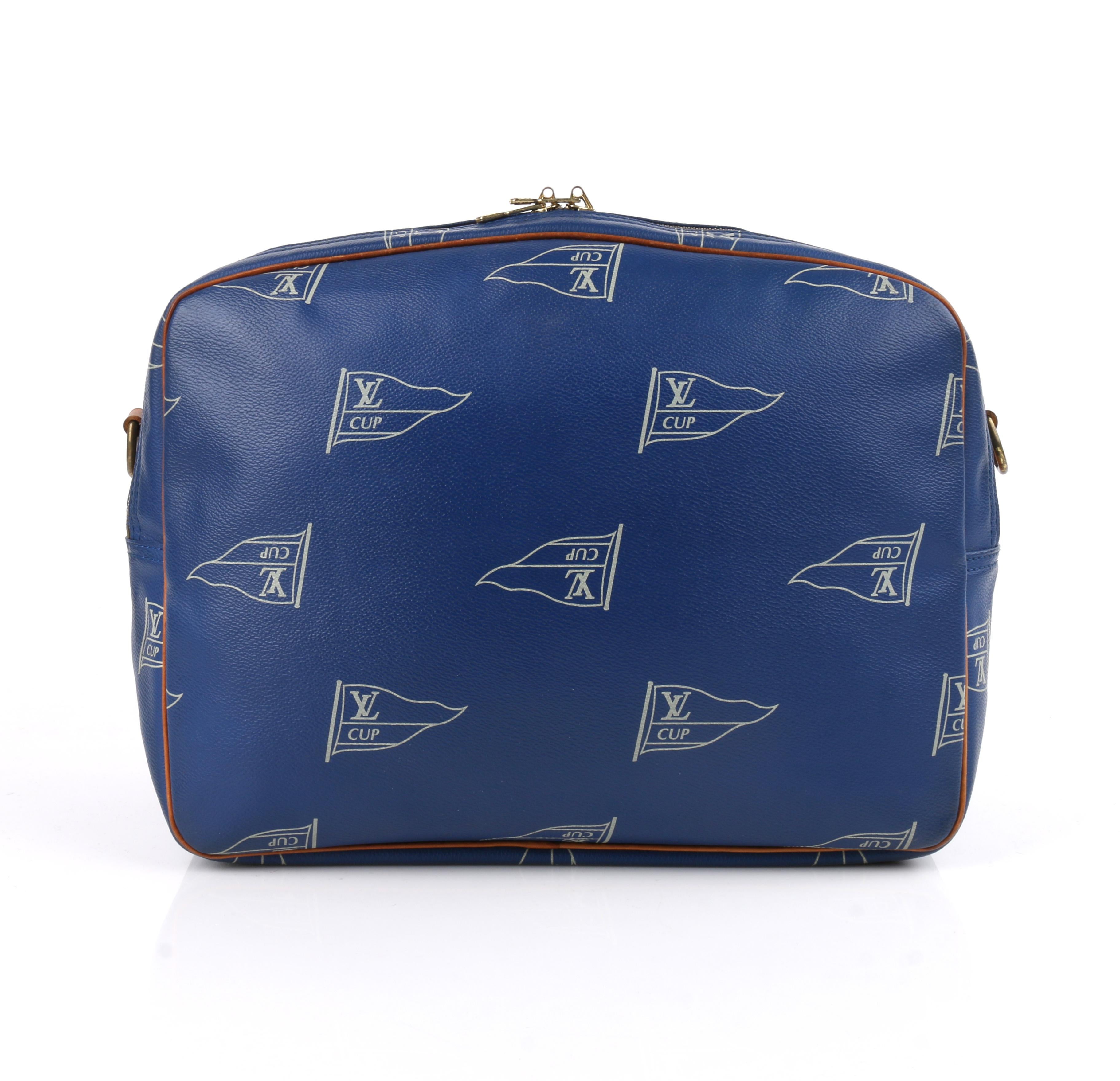LOUIS VUITTON c.1992 LV America’s Cup Sailing Messenger Shoulder Bag Ltd Ed In Good Condition In Thiensville, WI