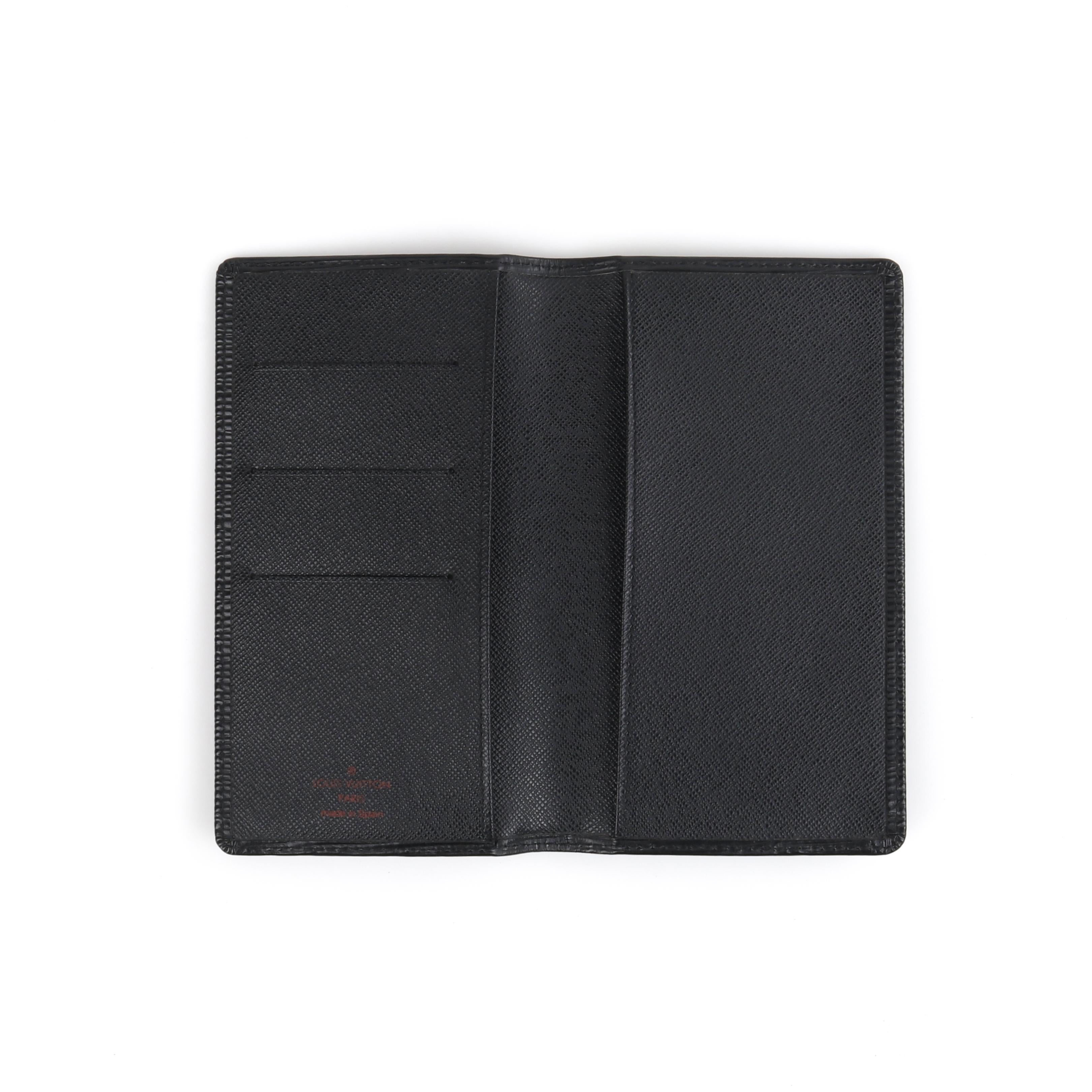 LOUIS VUITTON c.2001 Black Epi Leather Vertical Checkbook Holder Bifold Wallet 1