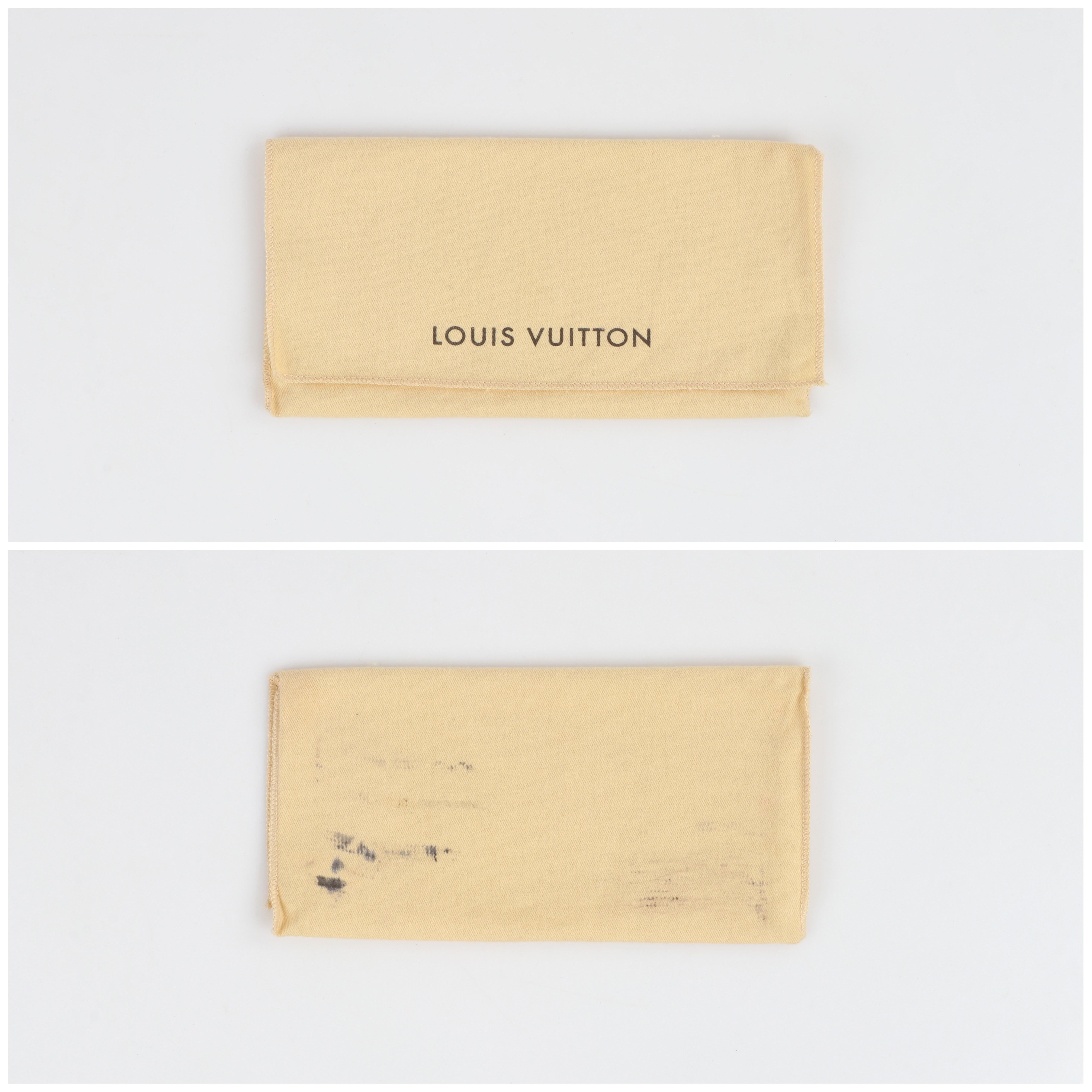 LOUIS VUITTON c.2015 “Clemence” Red Monogram Vernis Patent Leather Zippy Wallet 4