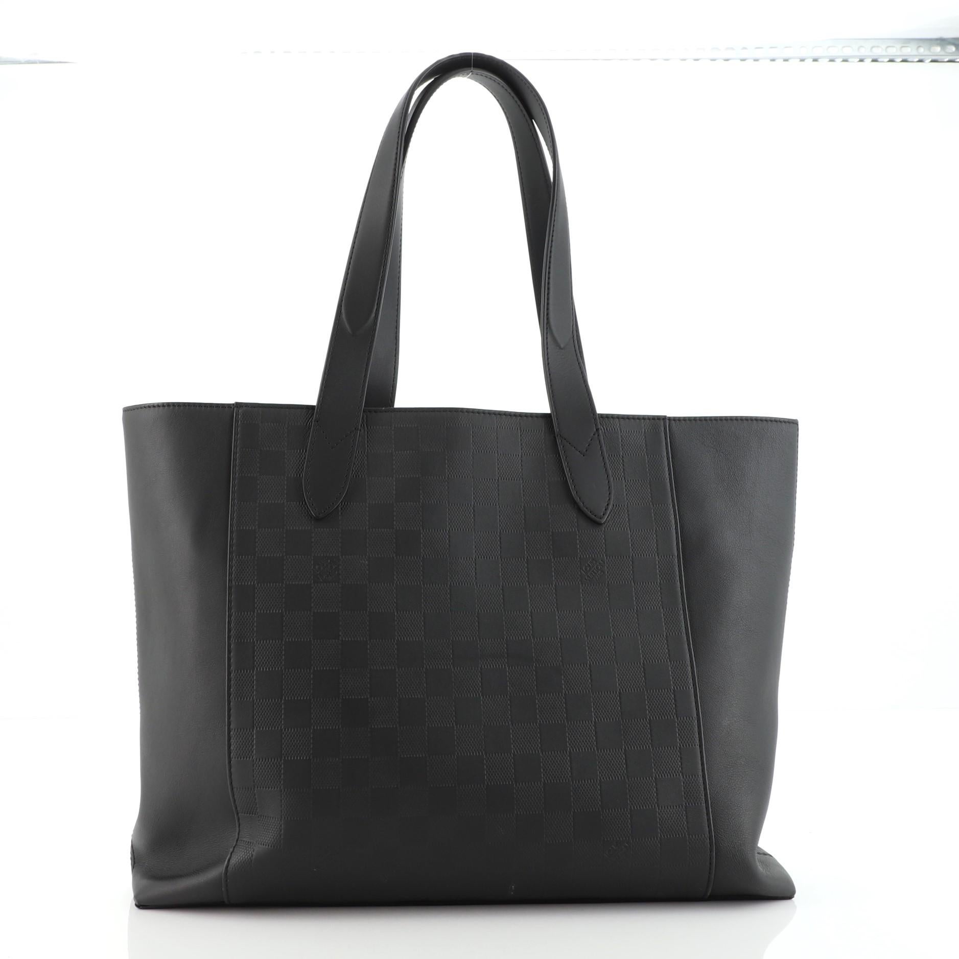 Louis Vuitton Cabas Voyage NM Damier Infini Leather In Good Condition In NY, NY
