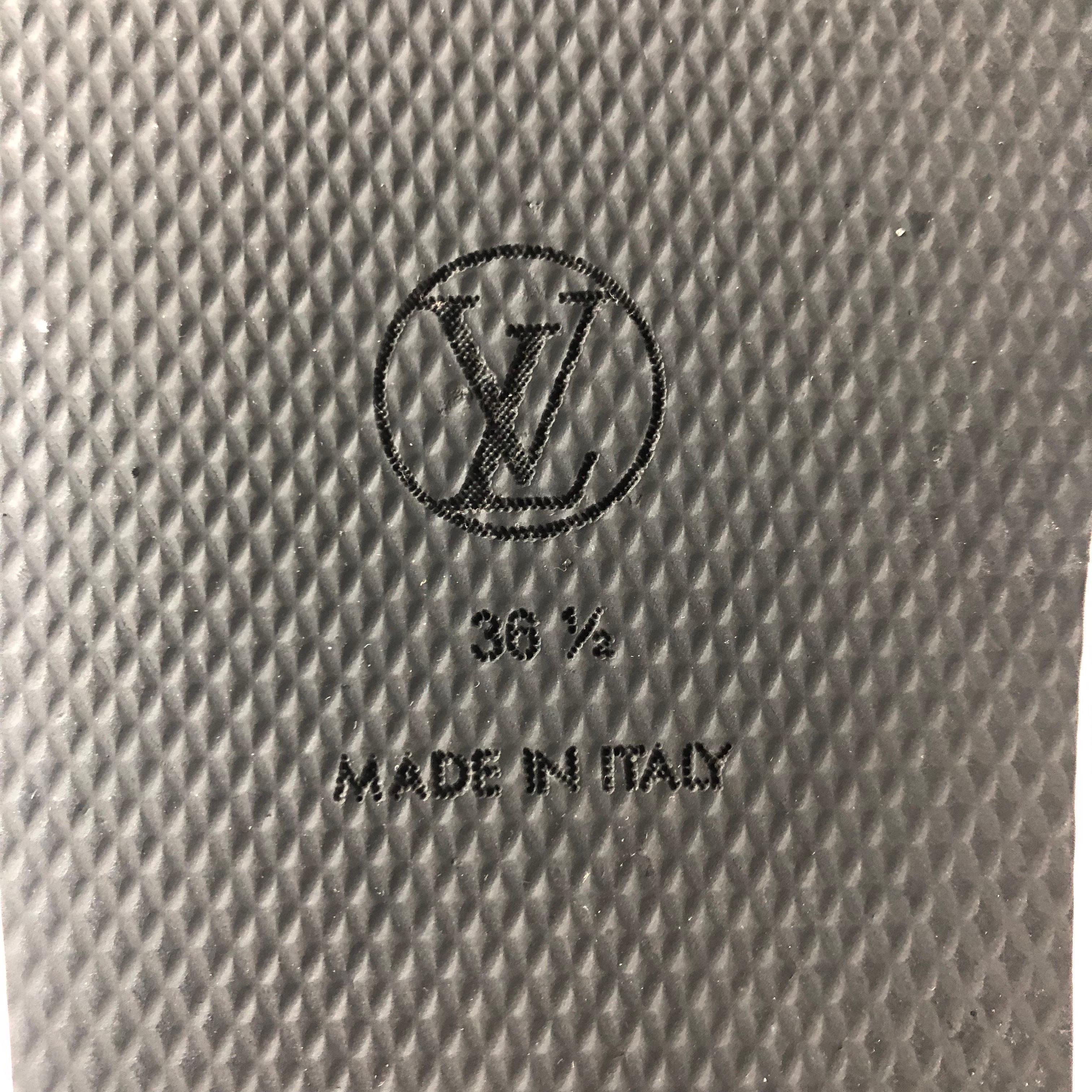 Louis Vuitton Pelle di vitello goffrata Monogram Sunset Flat Comfort Mule 36.5 in vendita 1