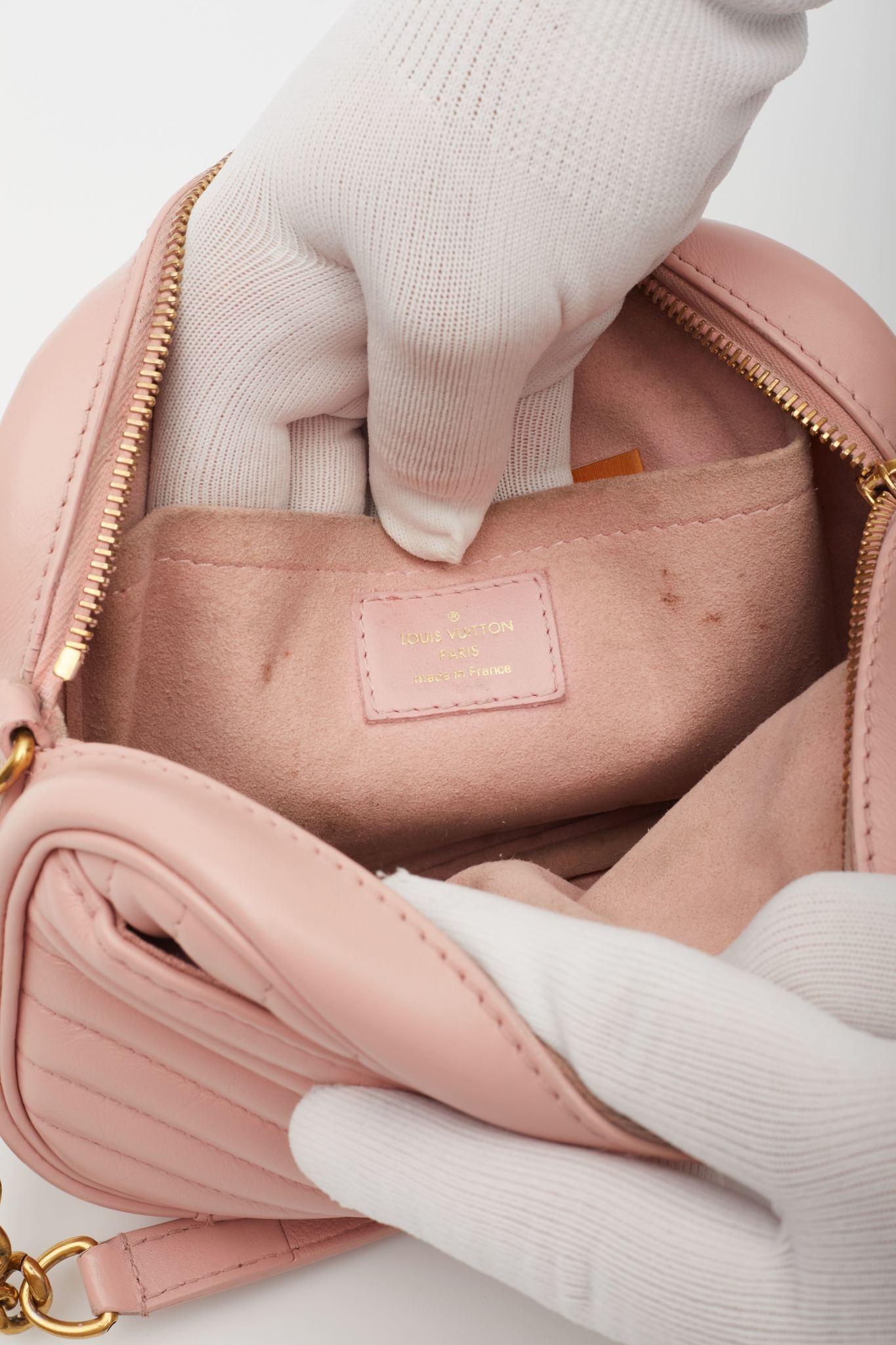 Louis Vuitton Calfskin New Wave Camera Bag Smoothie Pink For Sale 3