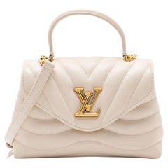 Sac Louis Vuitton « New Wave Hold Me » à poignée supérieure, en cuir de veau