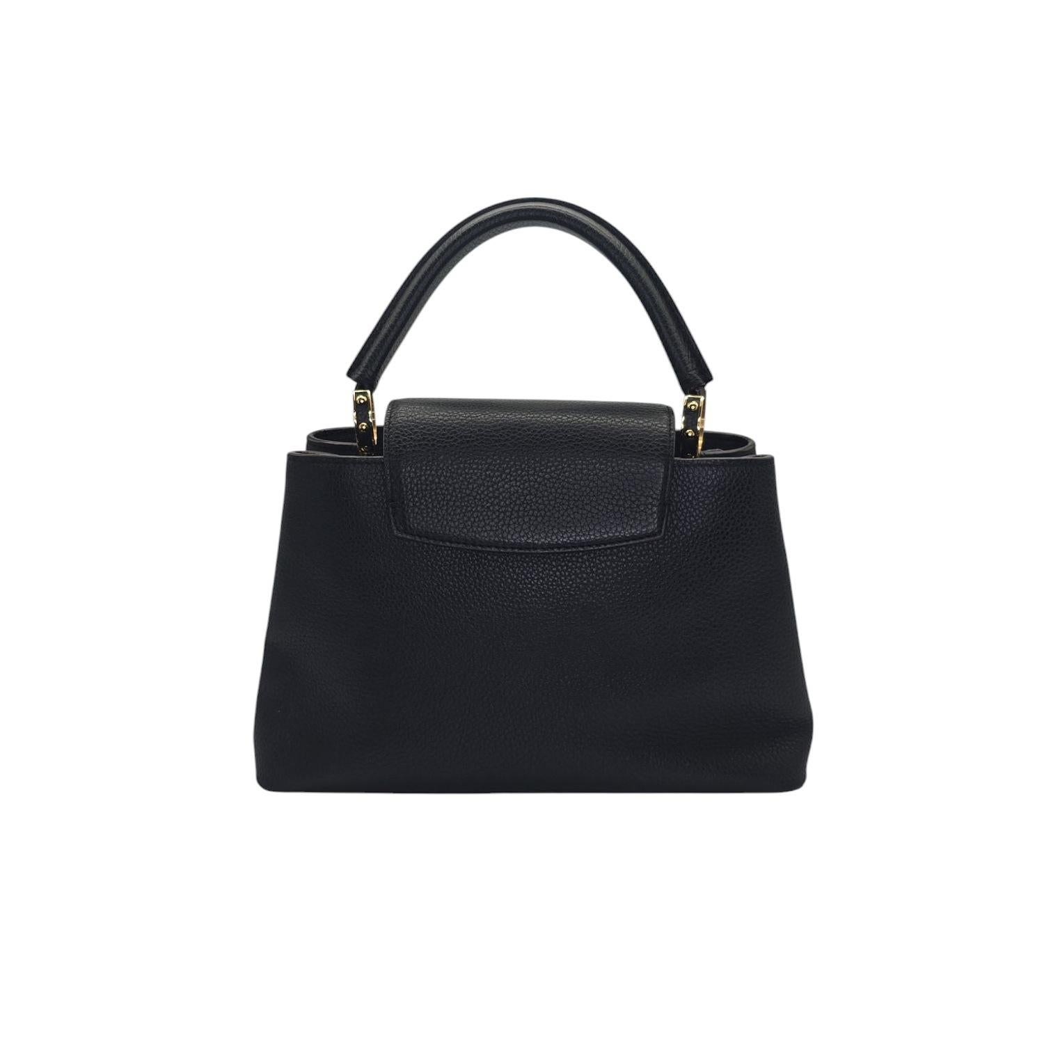Louis Vuitton Calfskin Taurillion Capucines MM Top Handle Bag In Good Condition For Sale In Scottsdale, AZ