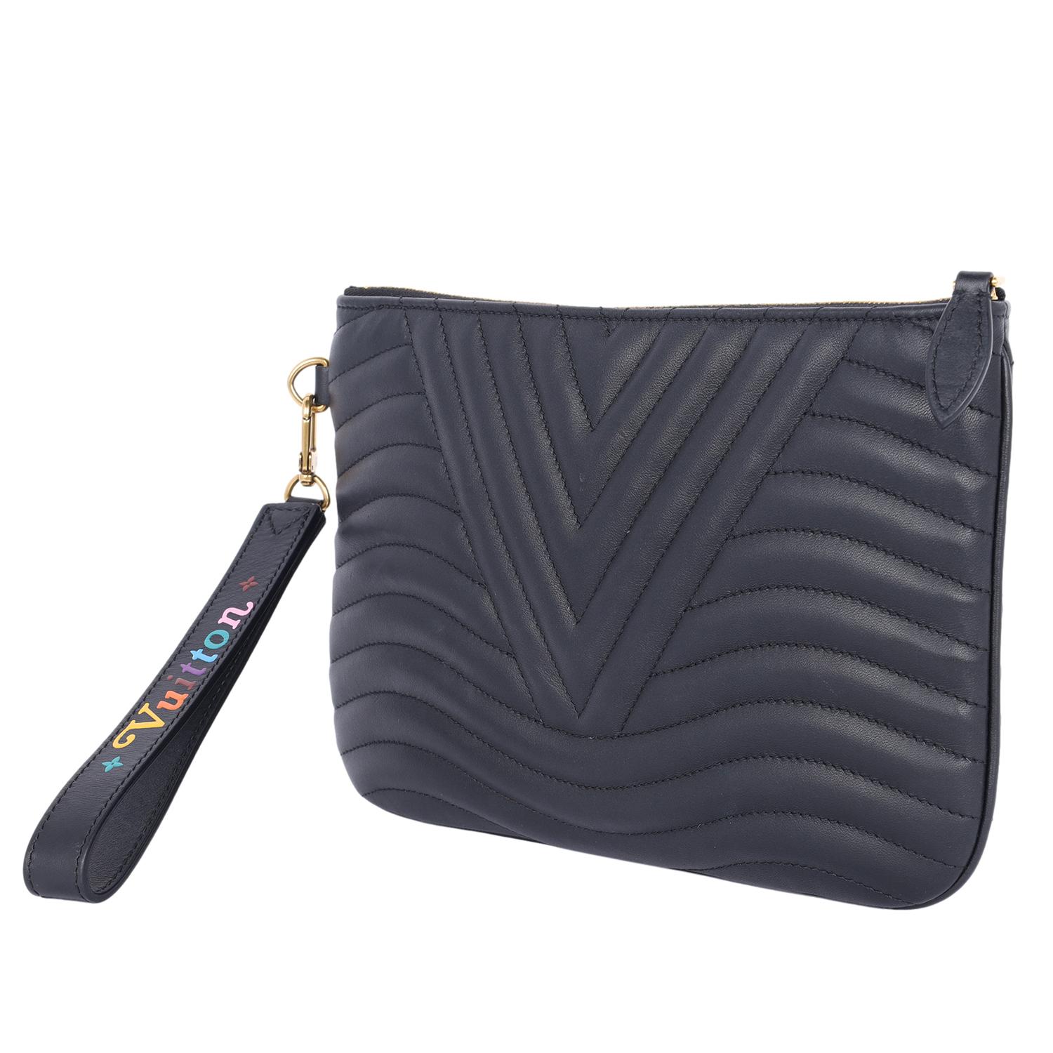 Louis Vuitton Calfskin Wave Zipped Pochette Black Chevron 6