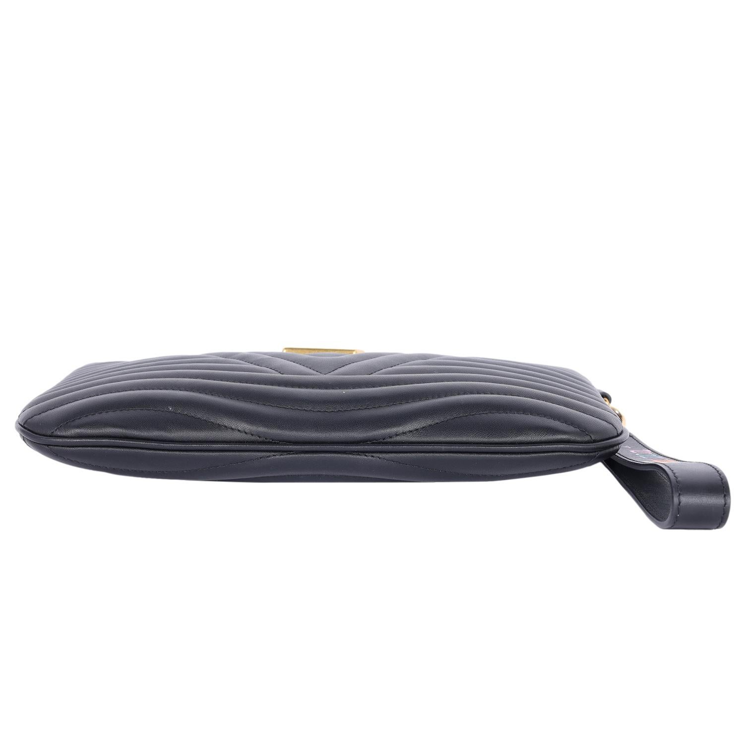 Louis Vuitton Calfskin Wave Zipped Pochette Black Chevron 7