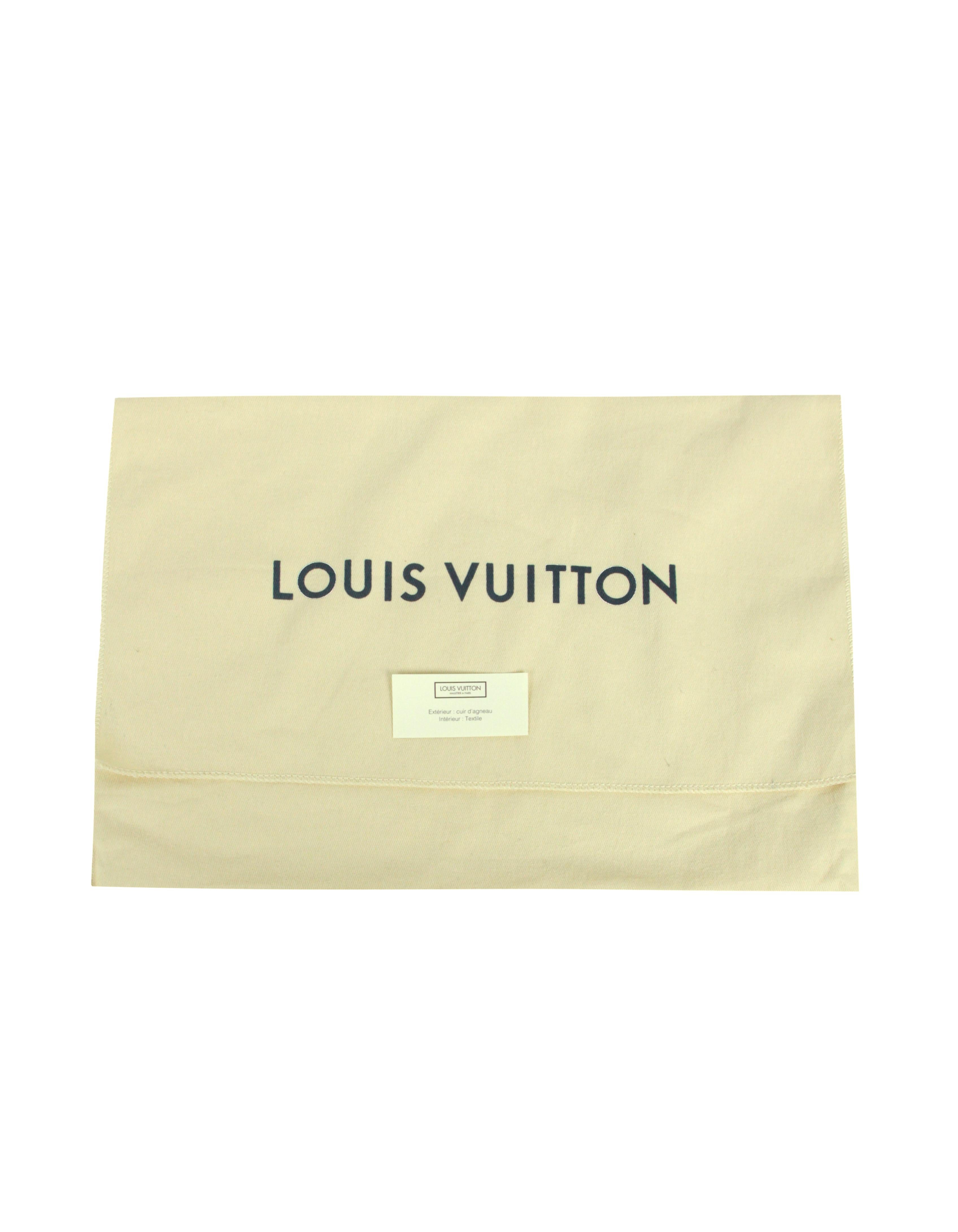 Coussin PM Tasche aus Kamel-Lammleder mit geprägtem Monogramm von Louis Vuitton 3