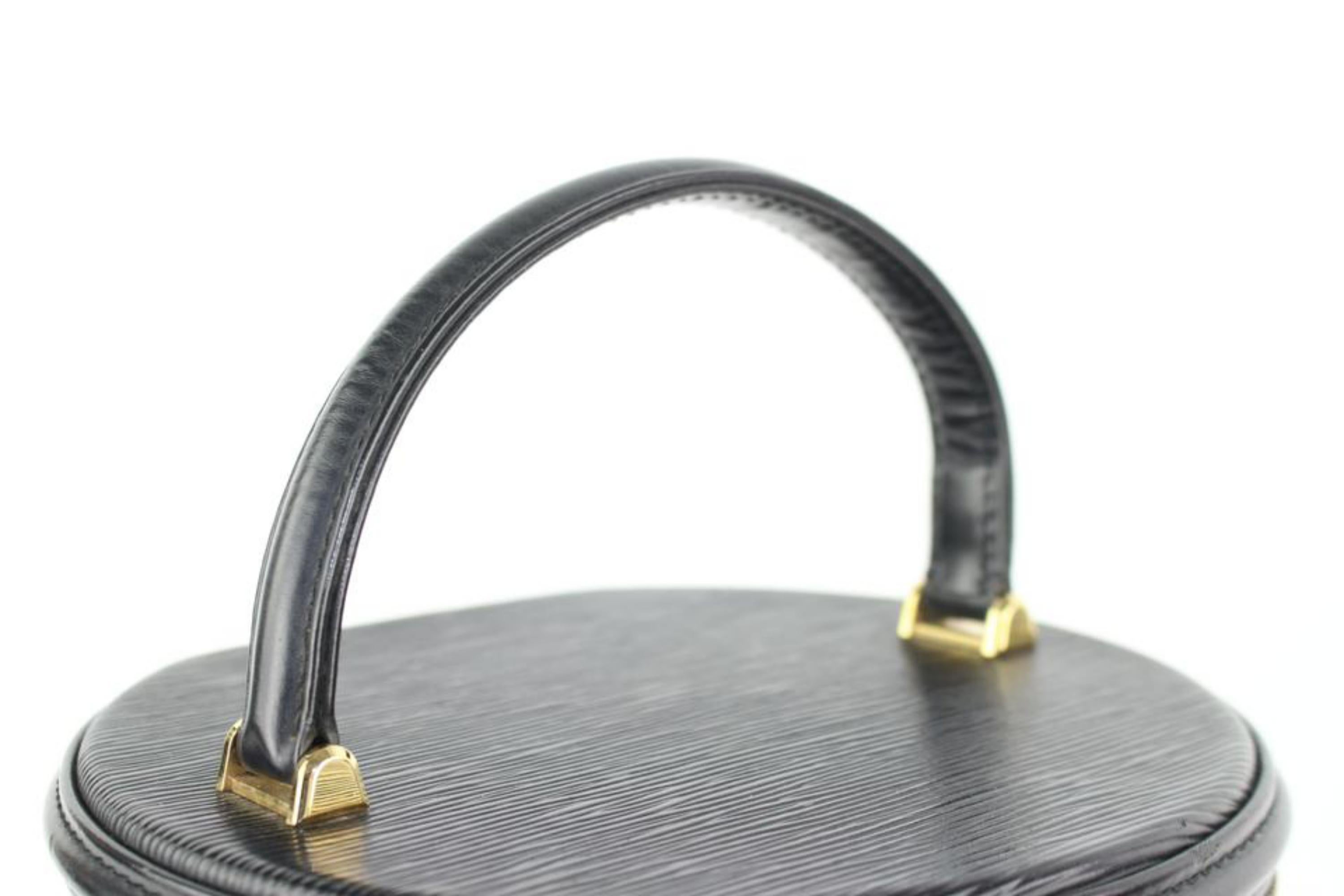 Louis Vuitton Cannes Noir Vanity Tote Case 27lz0129 Black Leather Satchel For Sale 8