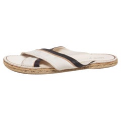 Louis Vuitton Sandali piatti con cinturino incrociato in tela e pelle misura 41
