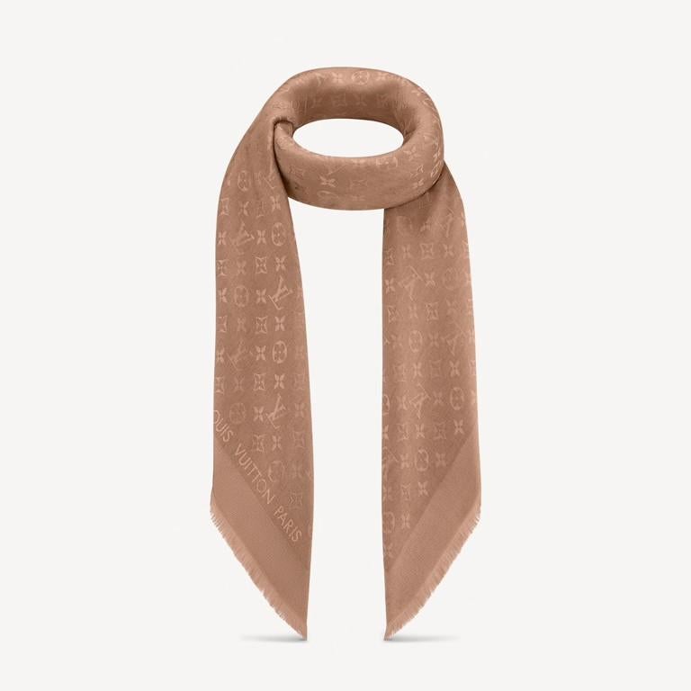 louis vuitton cappuccino shawl