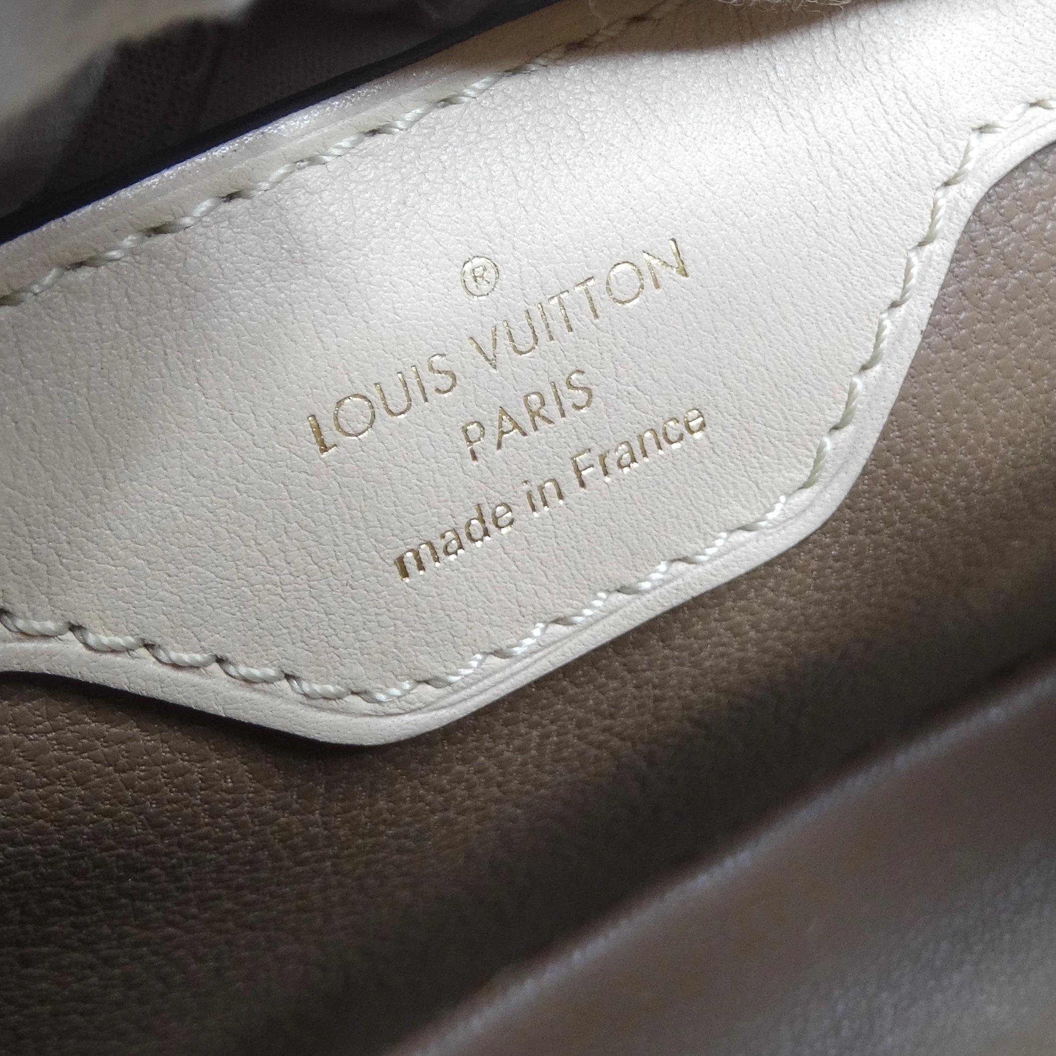 Louis Vuitton Capucines Astrakhan Fur Handbag  8