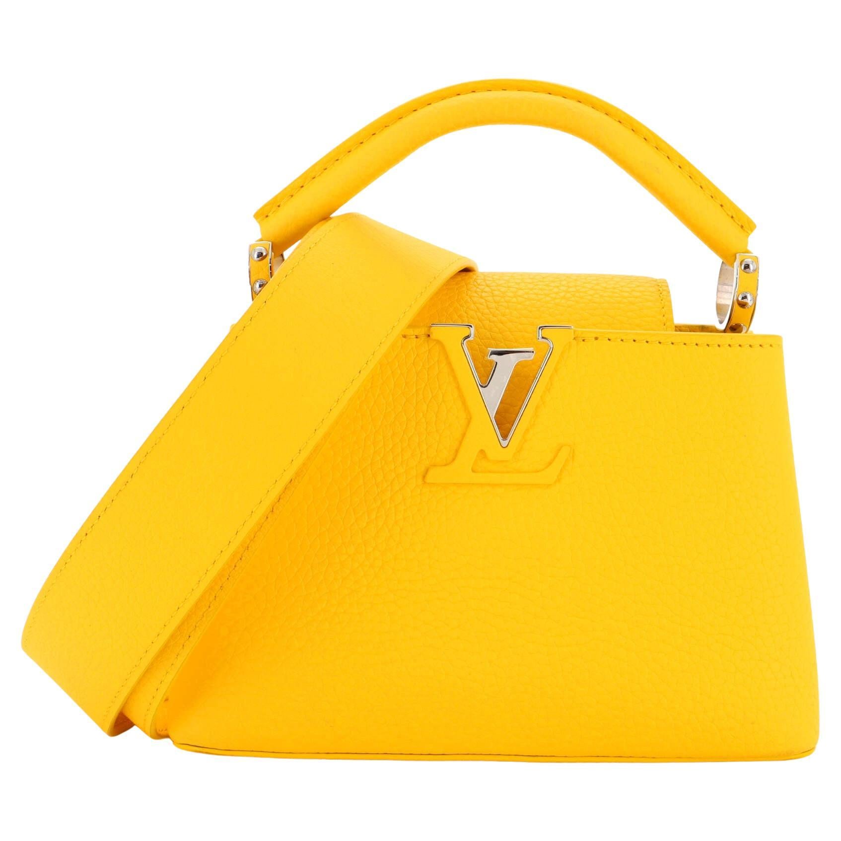 Louis Vuitton Capucines Bag Leather Mini For Sale at 1stDibs