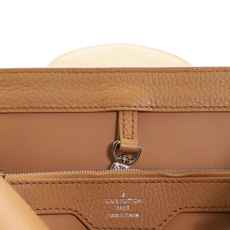 Louis Vuitton Capucines Bag Leather MM 2