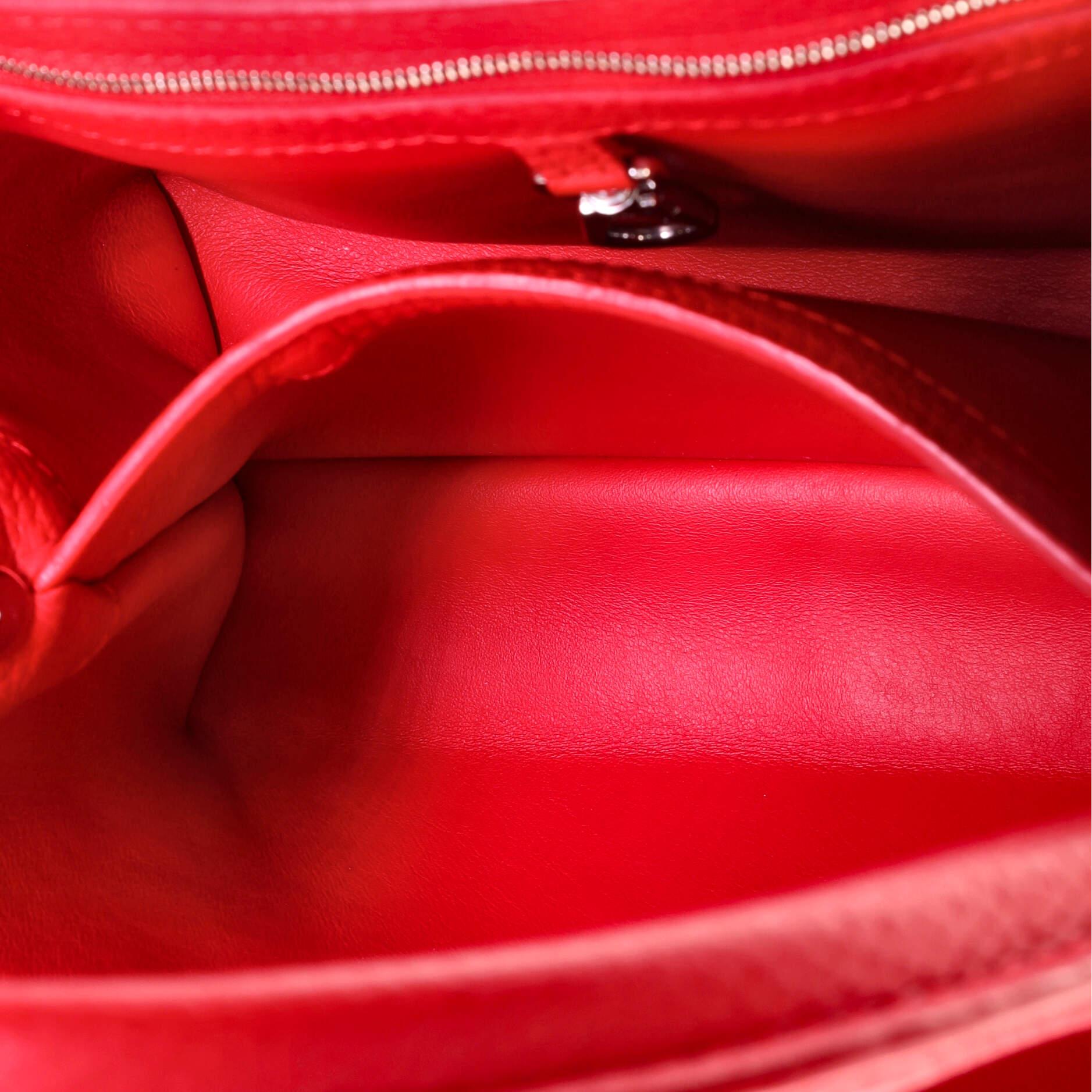 Women's or Men's Louis Vuitton Capucines Bag Leather PM