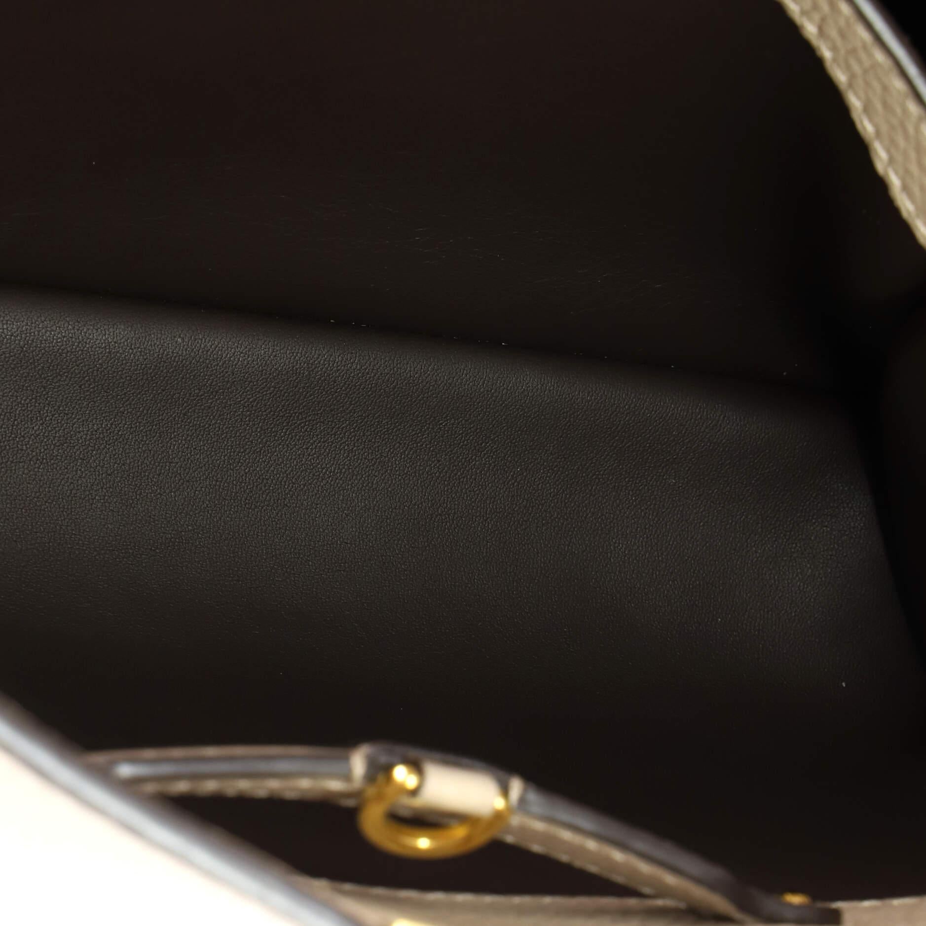 Louis Vuitton Capucines Bag Leather PM For Sale 1