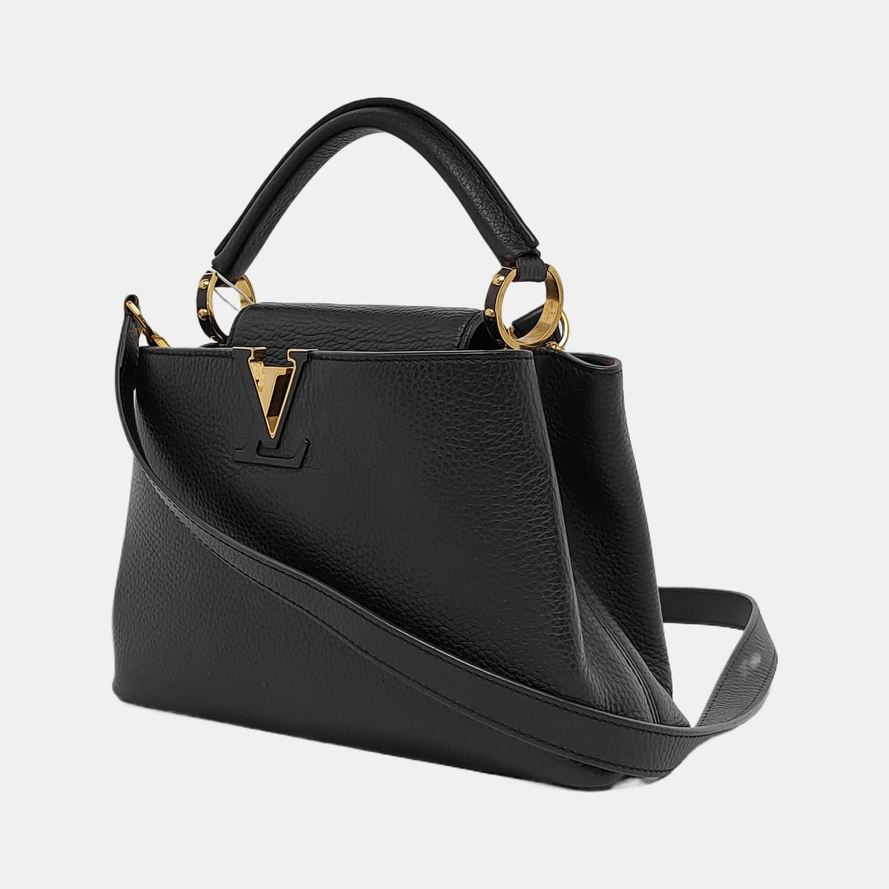 Louis Vuitton Capucines BB Black Leather Pink Interior Crossbody Bag In Excellent Condition In AUBERVILLIERS, FR