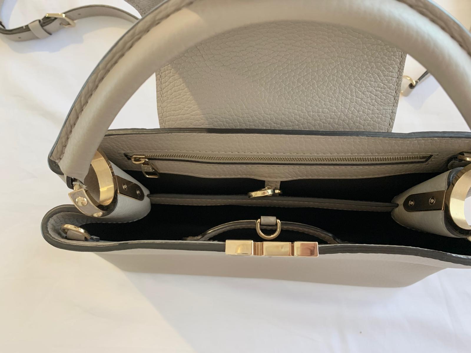 Louis Vuitton Capucines BB handbag in galet/pebble For Sale 4