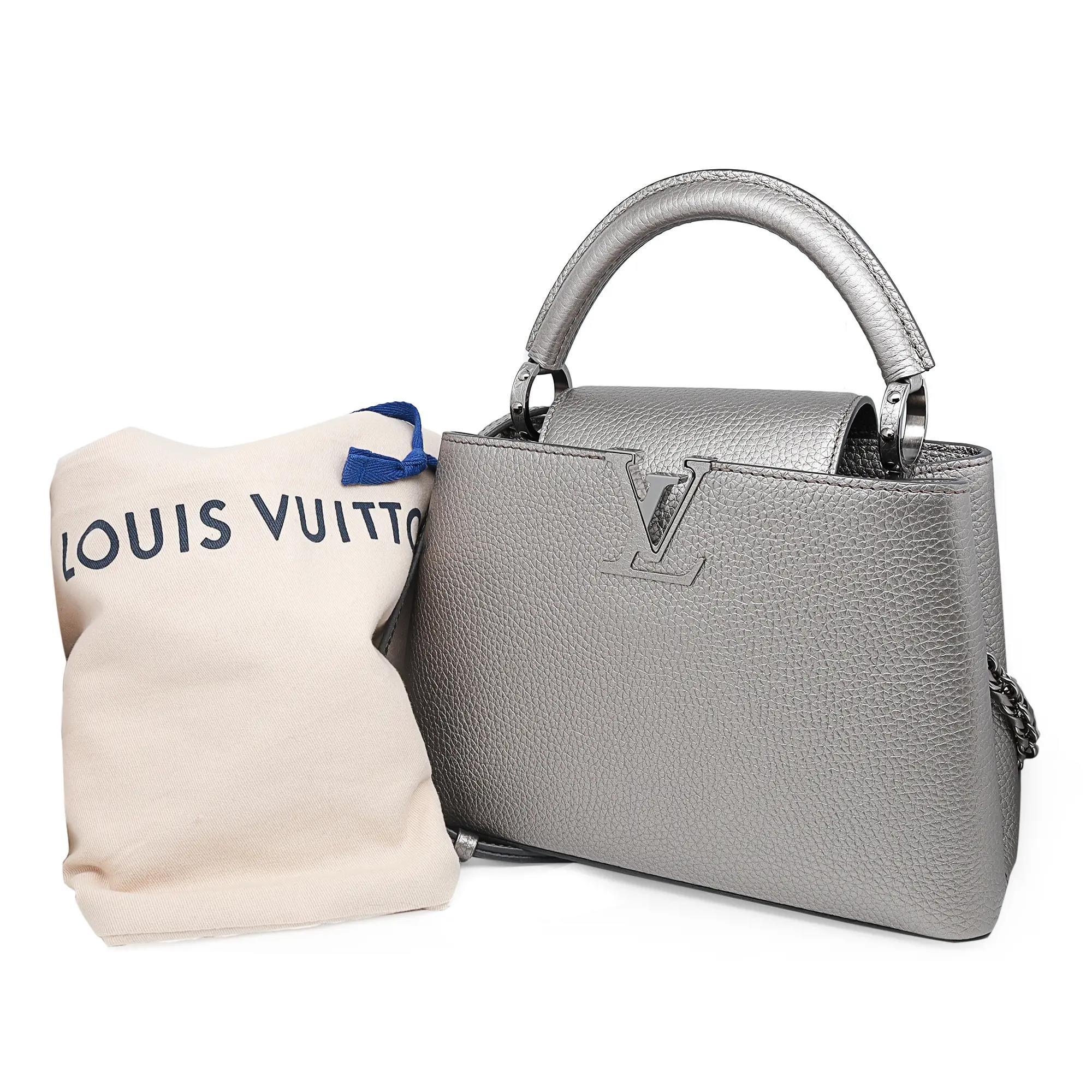 Louis Vuitton Capucines BB Metallic Grey Top Handle Handbag M21102 For Sale 1