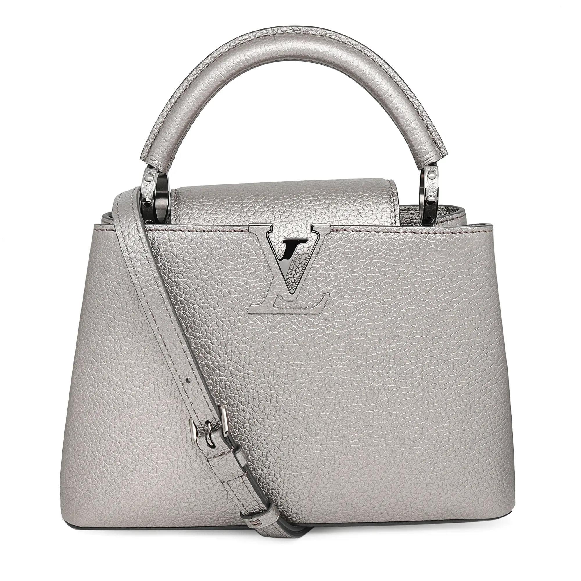 Louis Vuitton Capucines BB Metallic Grey Top Handle Handbag M21102 For Sale 2