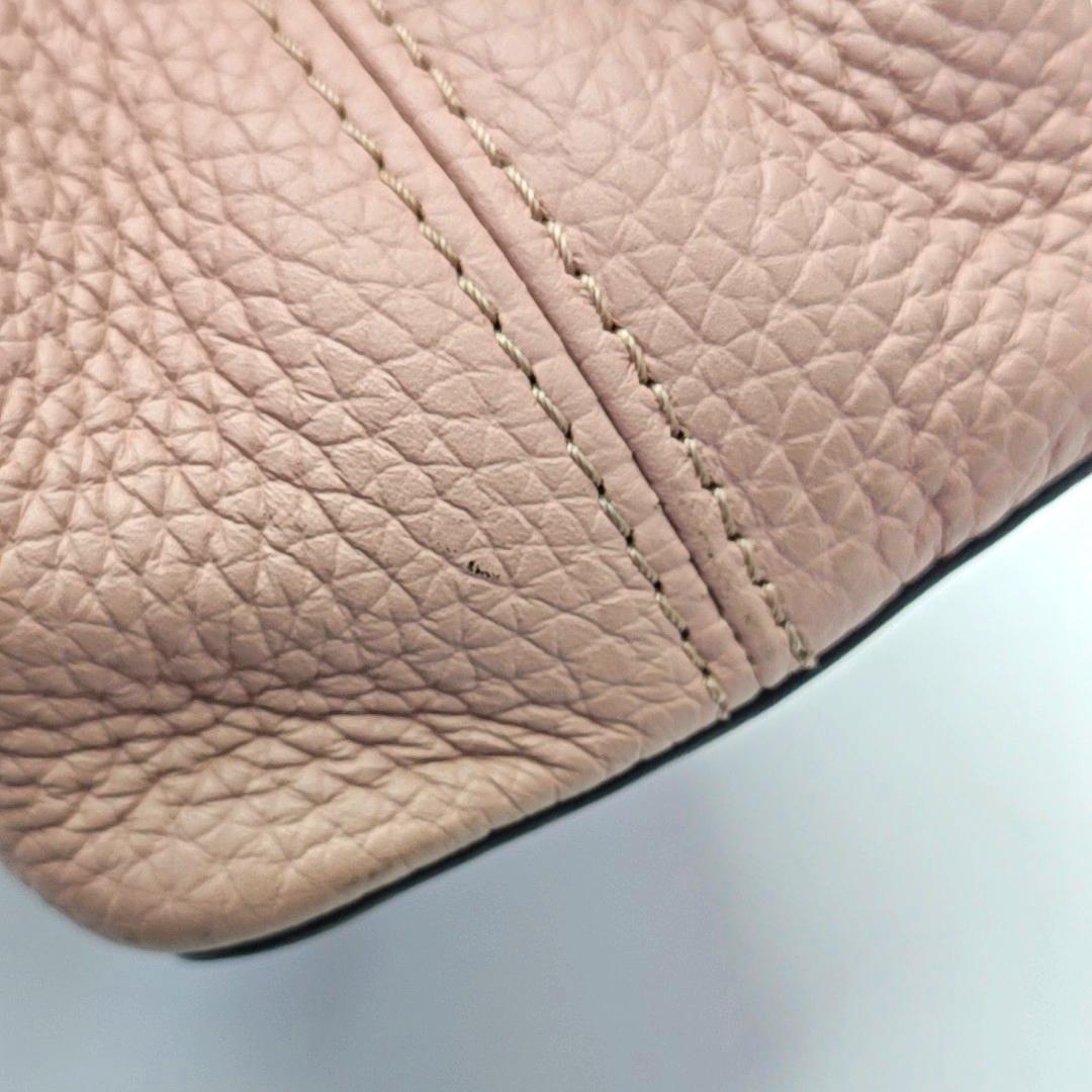 Louis Vuitton Capucines BB Rosa Leder-Umhängetasche 9