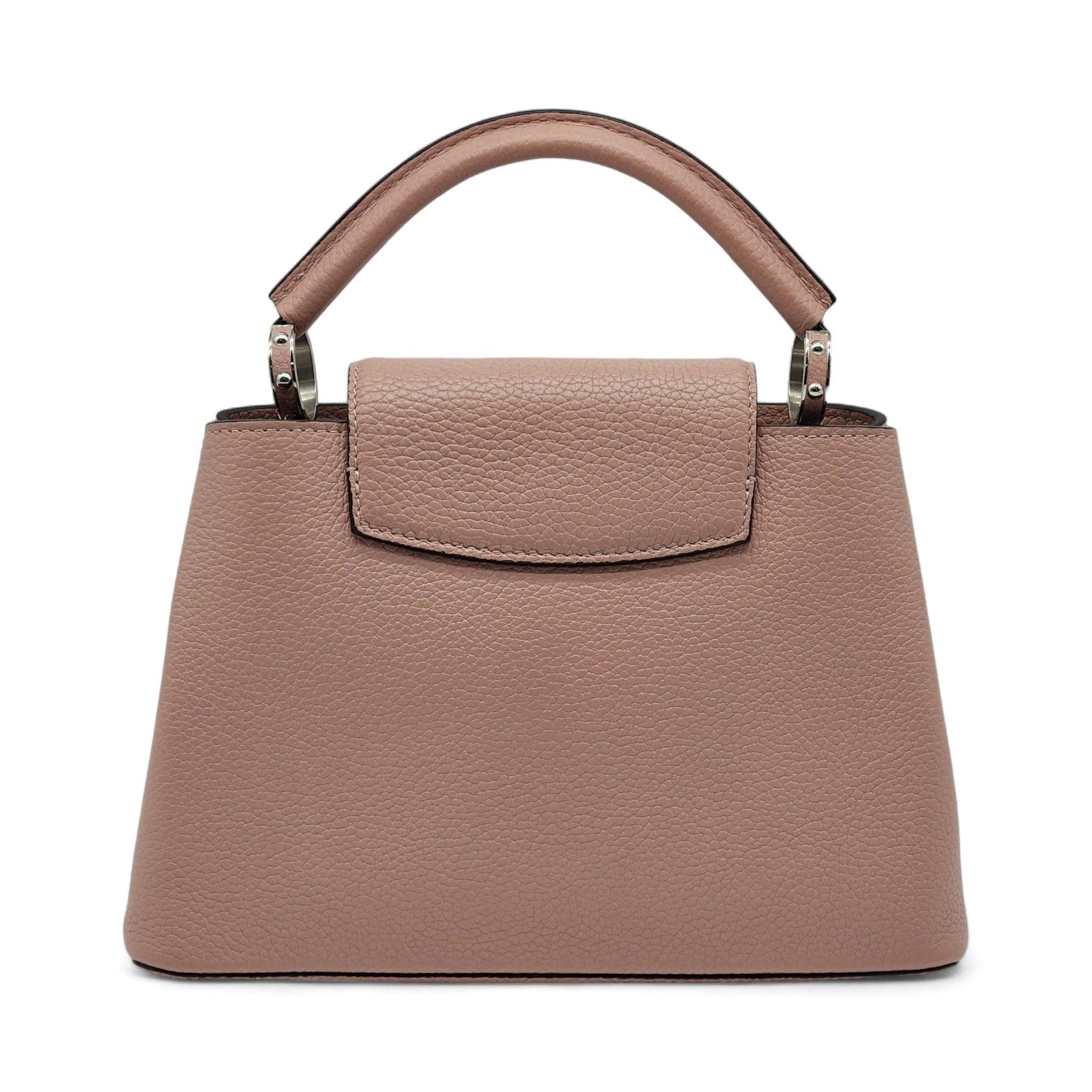 Louis Vuitton Capucines BB Shoulder Bag M22178 in Pink In Good Condition In Los Angeles, CA