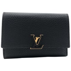 Capucines leather handbag Louis Vuitton Black in Leather - 20392860