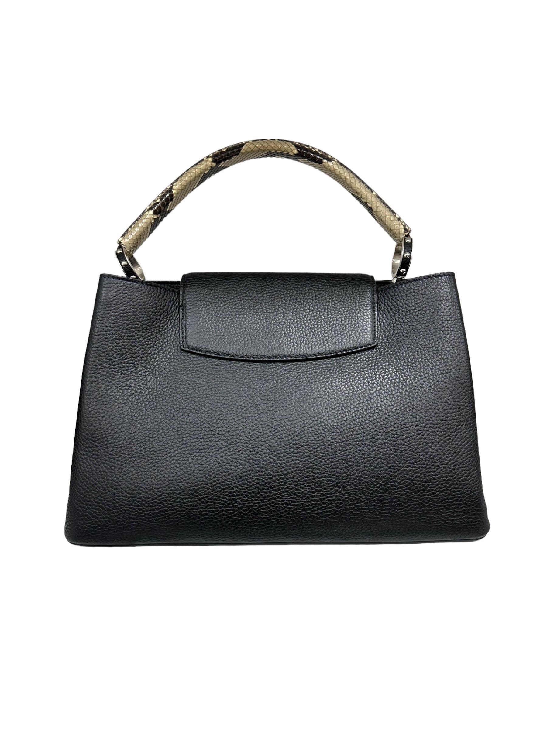 Louis Vuitton Capucines GM Top Handle Bag Black Leather In Excellent Condition For Sale In Torre Del Greco, IT
