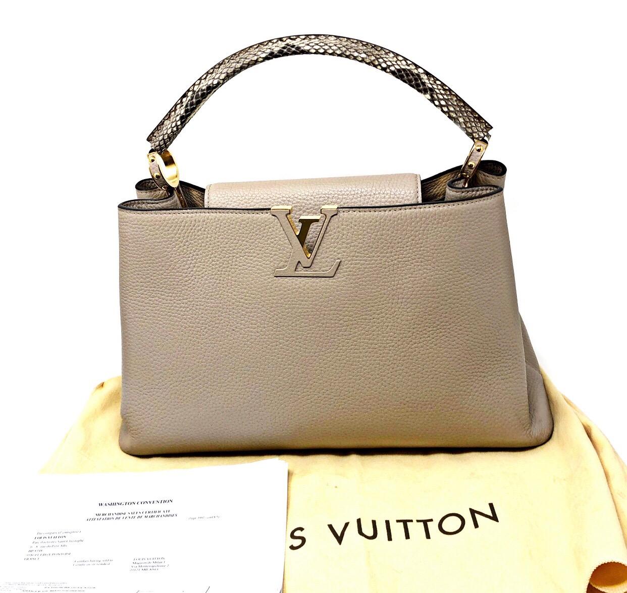 Women's or Men's Louis Vuitton Capucines Handbag Leather MM
