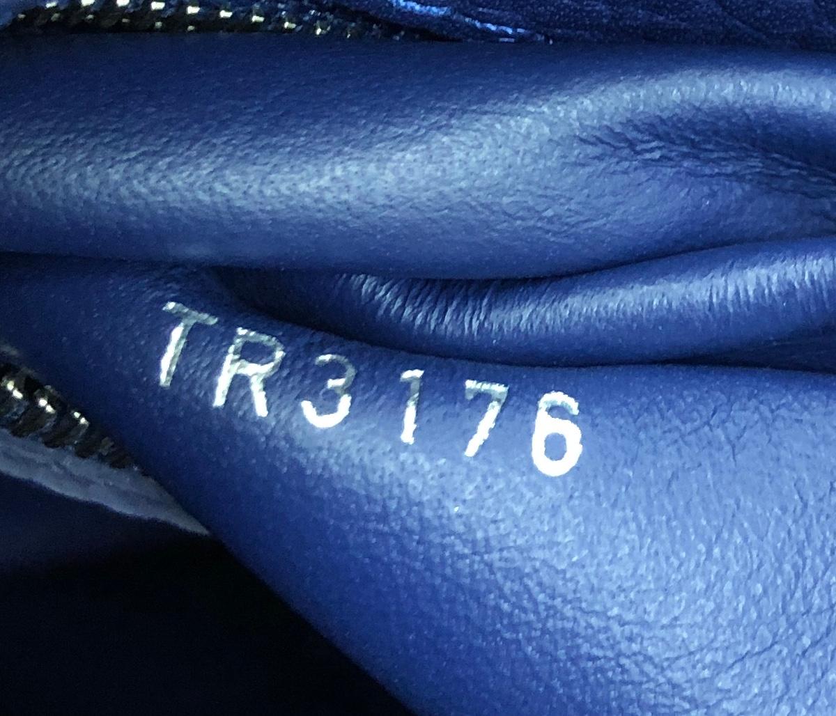 Louis Vuitton Capucines Handbag Sequins BB 2