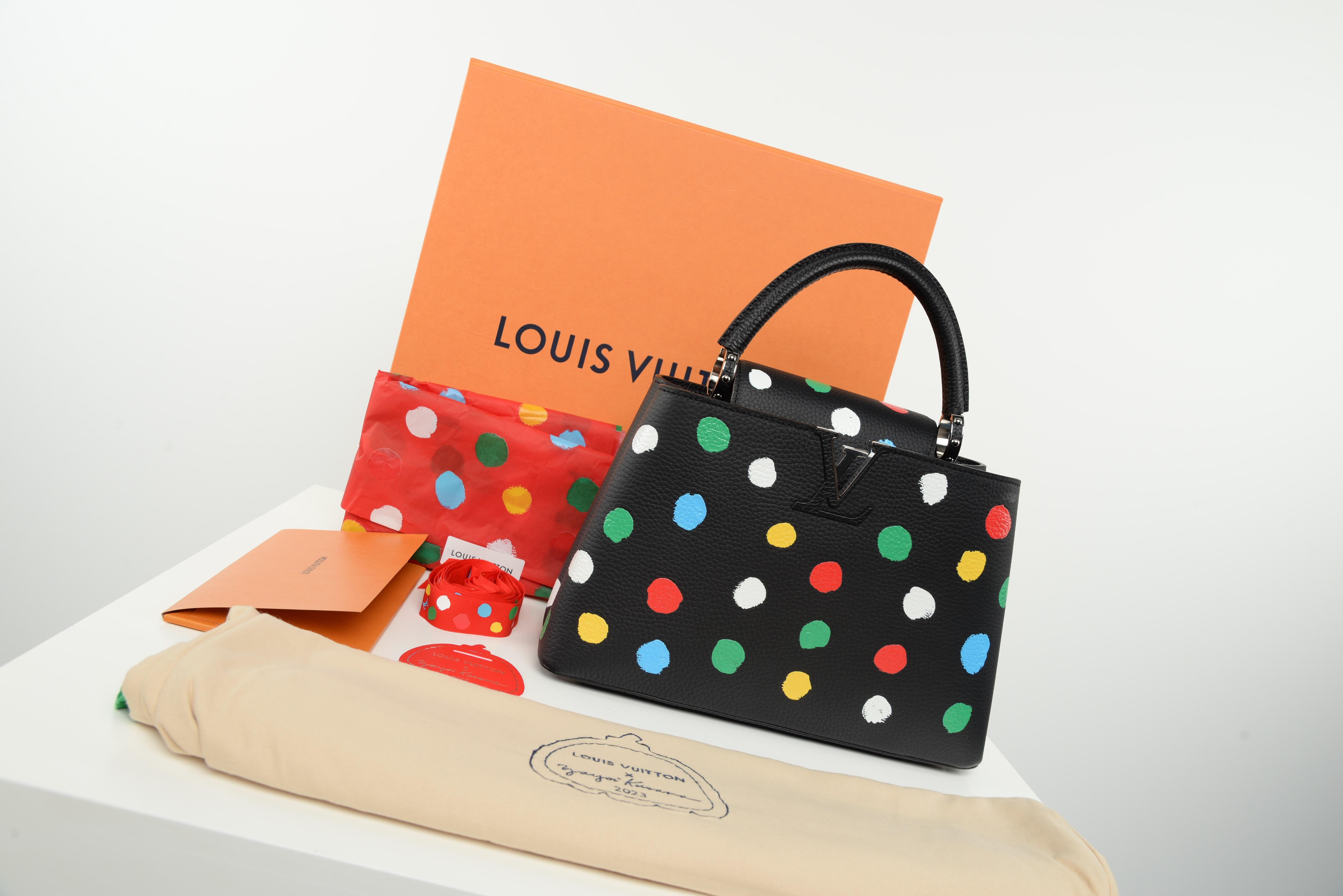 Louis Vuitton Capucines MM Tasche Yayoi Kusama NEU Full-Set Worldwide Ausverkauft (Schwarz) im Angebot