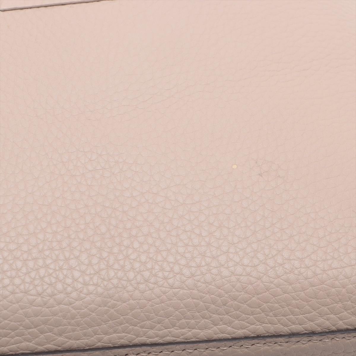 Louis Vuitton Capucines MM Galet For Sale 7