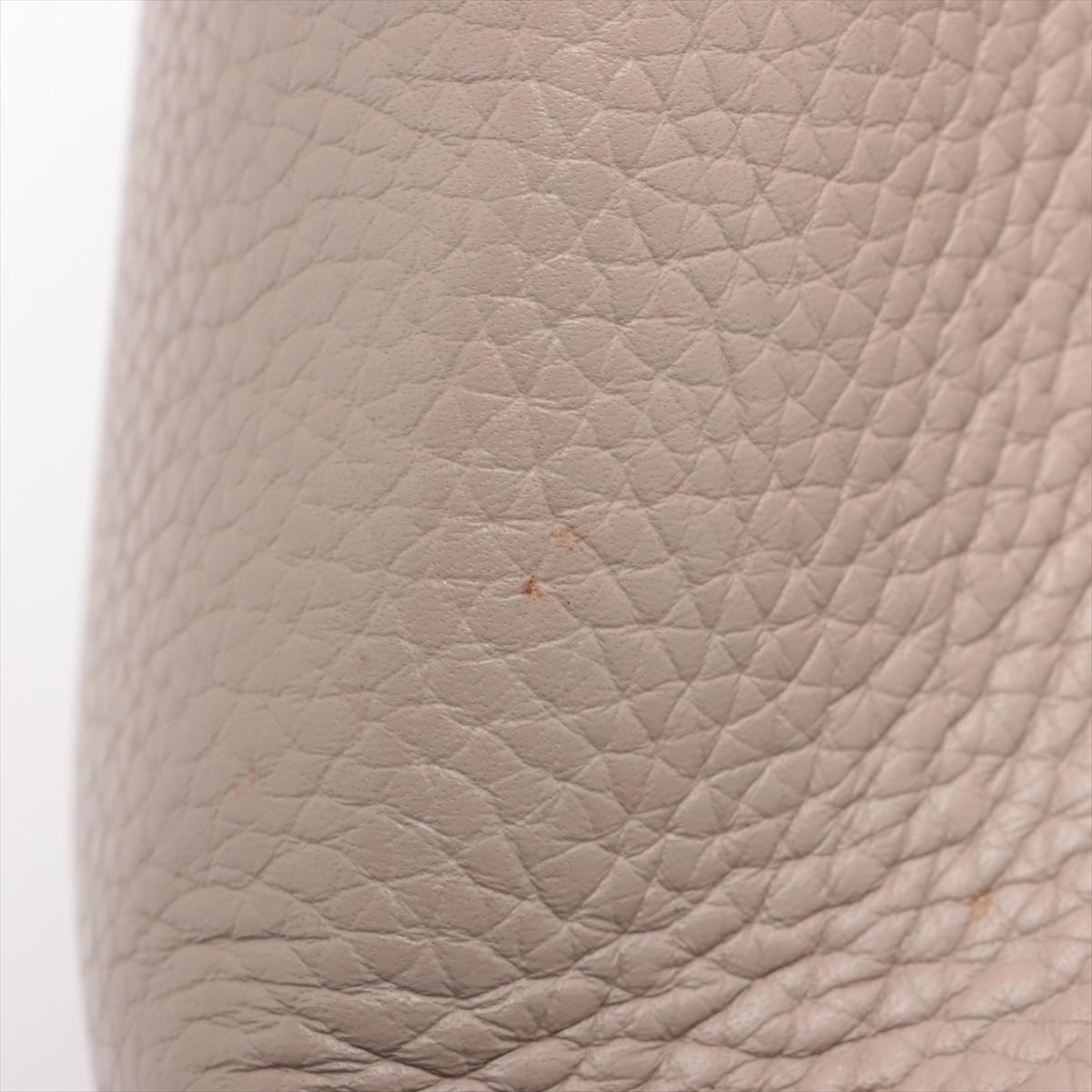 Louis Vuitton Capucines MM Galet For Sale 12