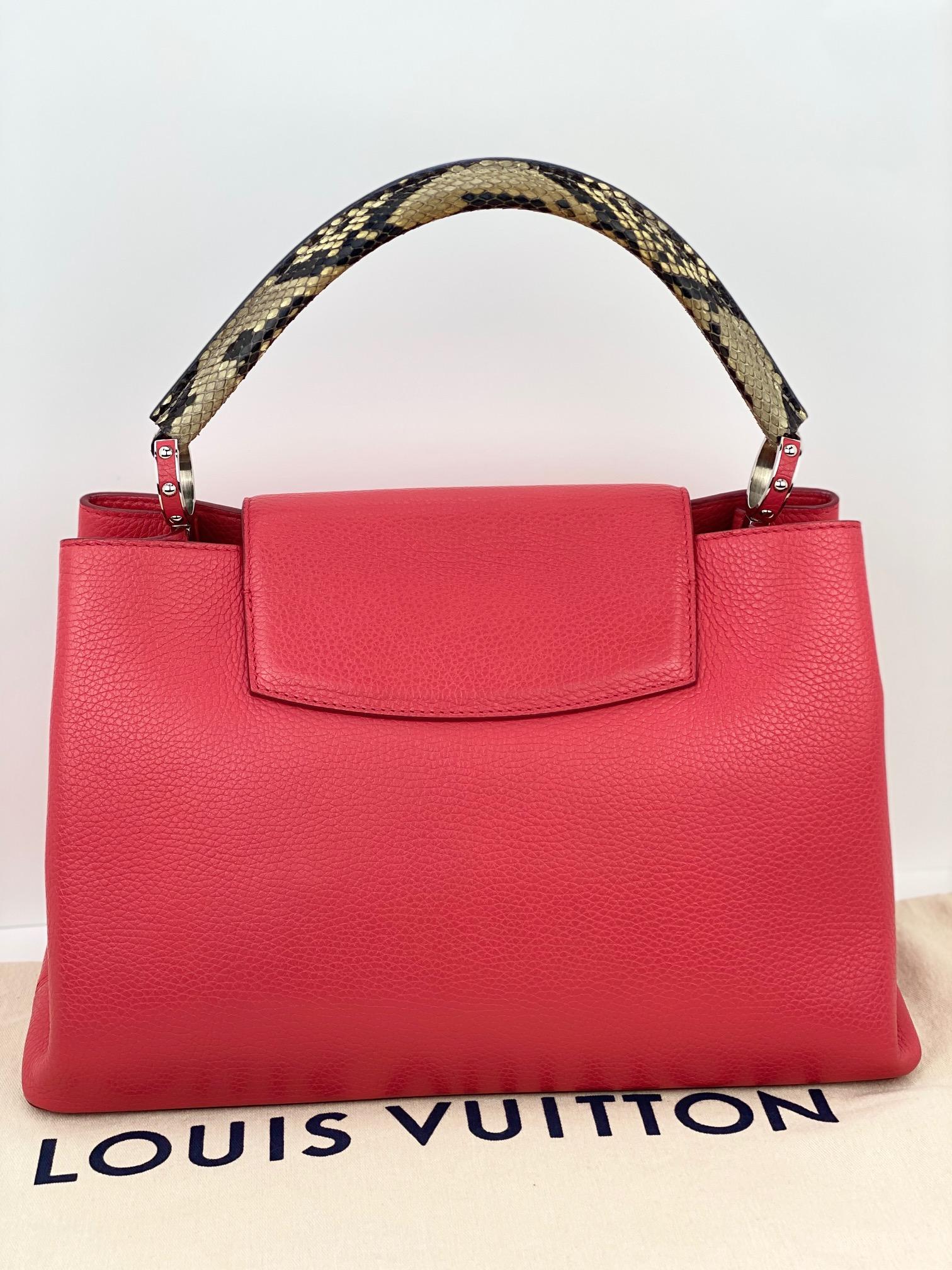 Women's LOUIS VUITTON Capucines MM Python Rubis Red Taurillon Leather Hand Shoulder Bag