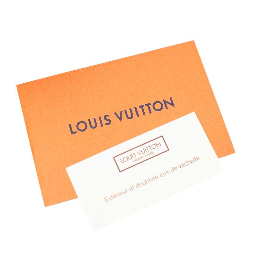 Louis Vuitton Capucines Taurillion Leather Fleur De Monogram Wallet For Sale 3