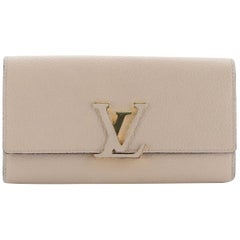 Louis Vuitton M82009 Capucines Compact Maxi Wallet , Green, One Size