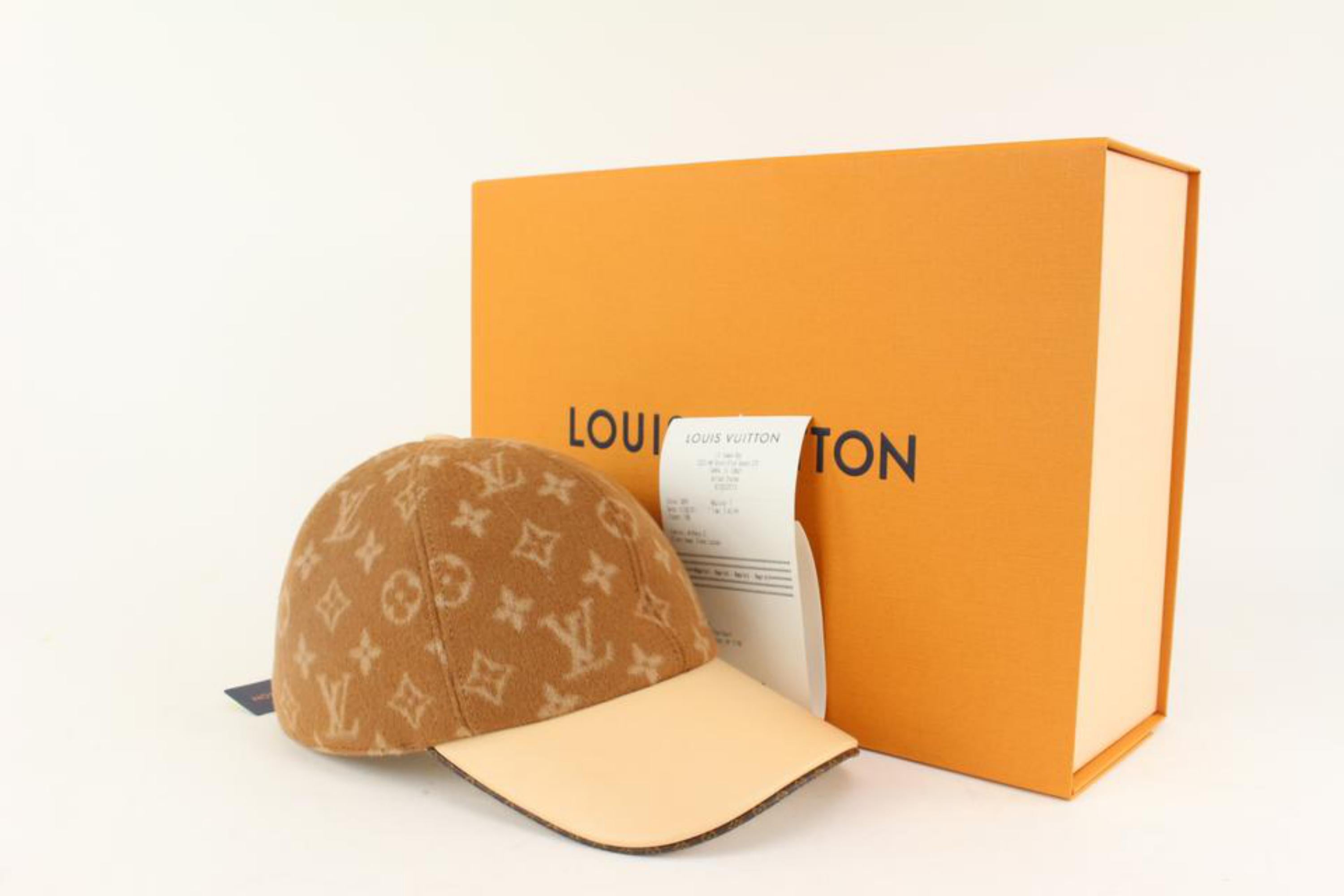 Louis Vuitton Caramel Brown x Beige Cashmere Carry On Cap Ou Pas Baseball Cap 12 For Sale 8