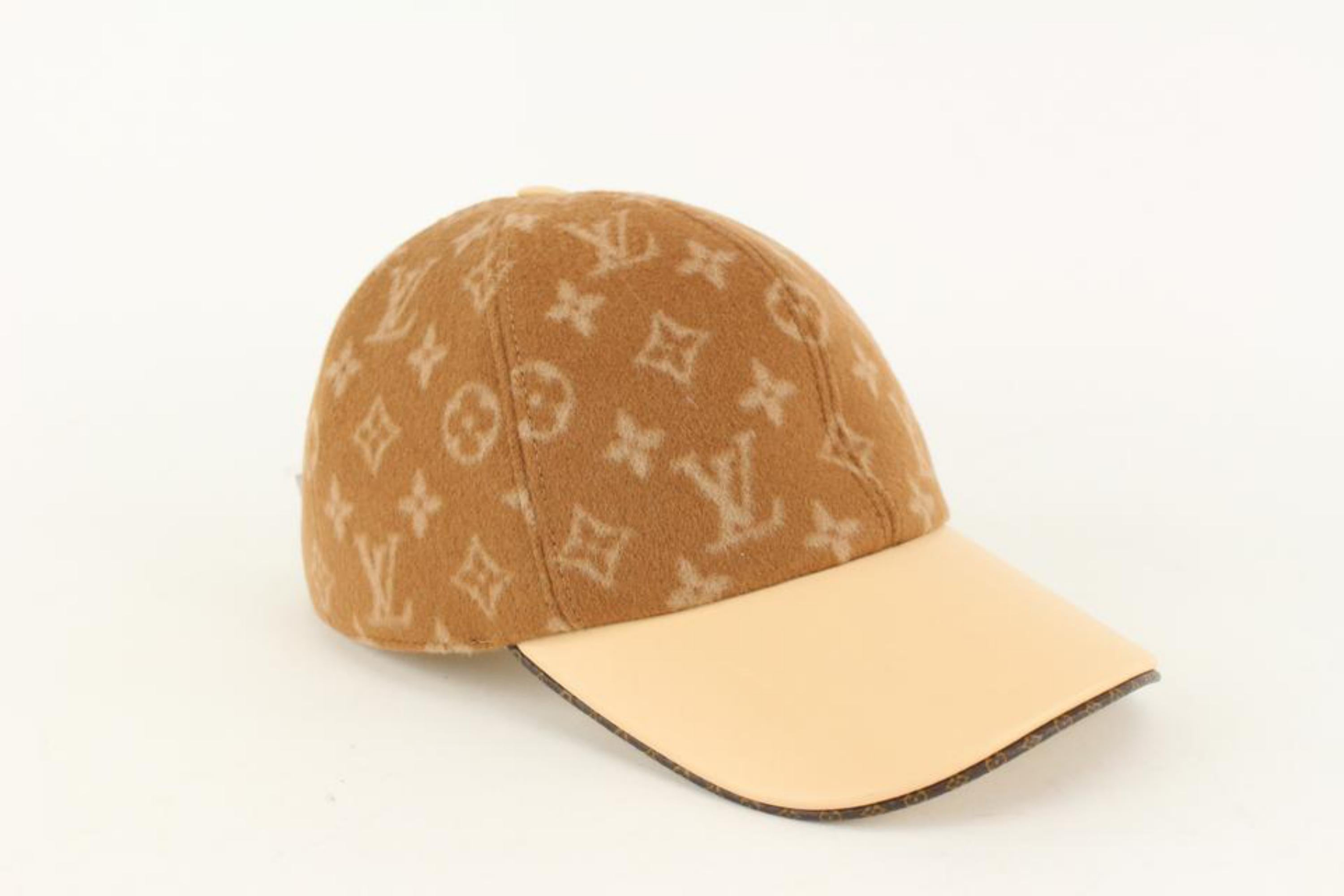 Louis Vuitton Caramel Brown x Beige Cashmere Carry On Cap Ou Pas Baseball Cap 12 For Sale 3