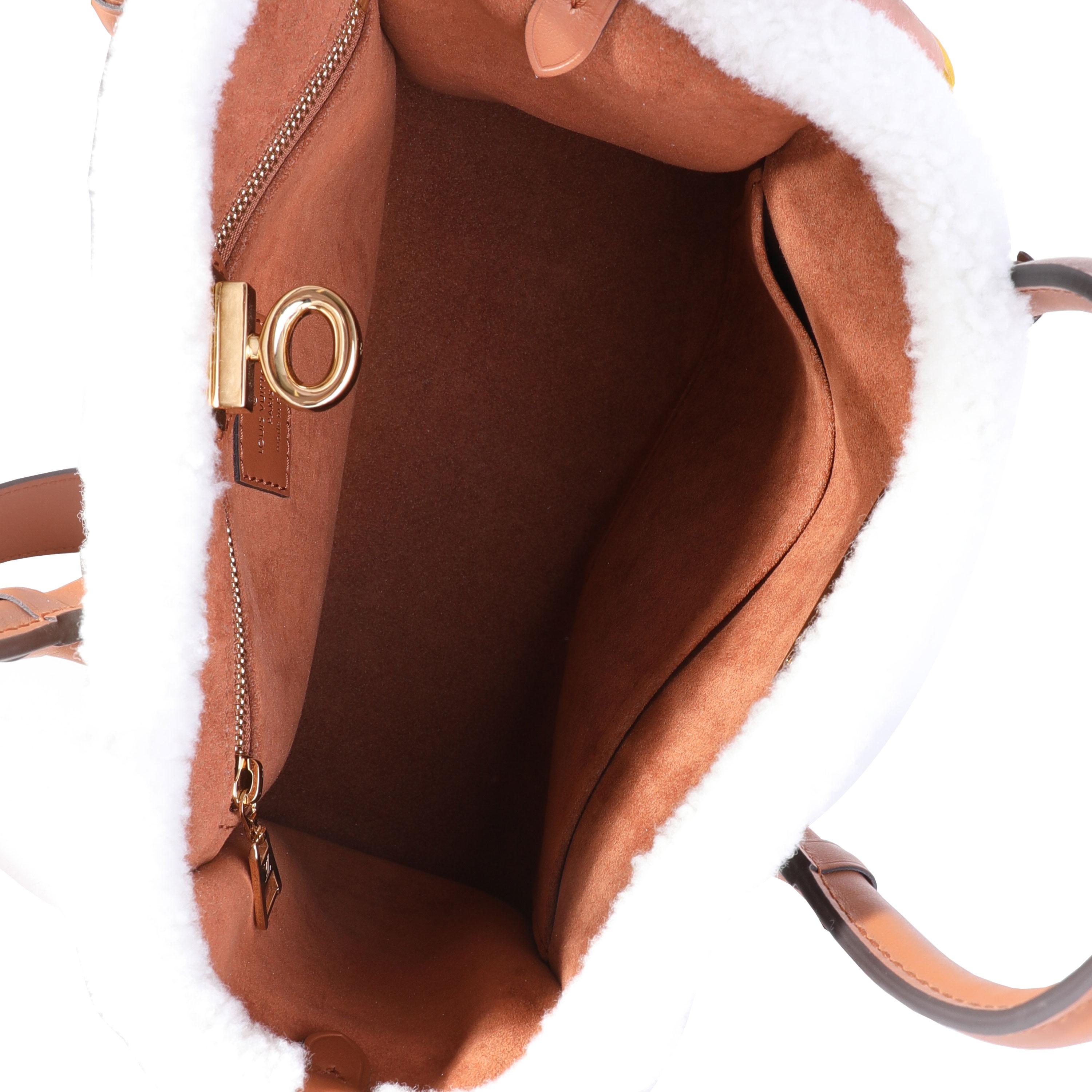 Louis Vuitton - PM in pelle di vitello e shearling caramello On My Side 1