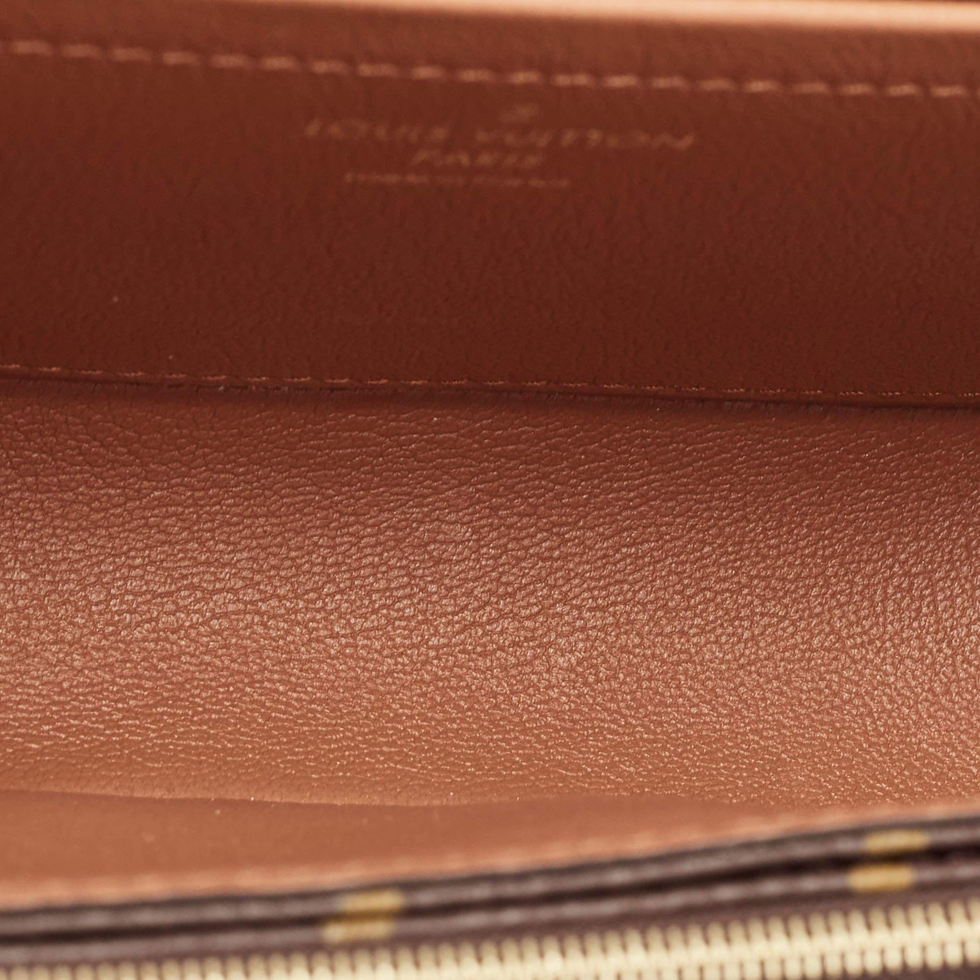 Women's Louis Vuitton Caramel Monogram Canvas Marceau Bag