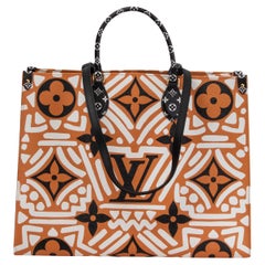 LOUIS VUITTON caramel MONOGRAM GIANT 2020 CRAFTY ONTHEGO GM Bag