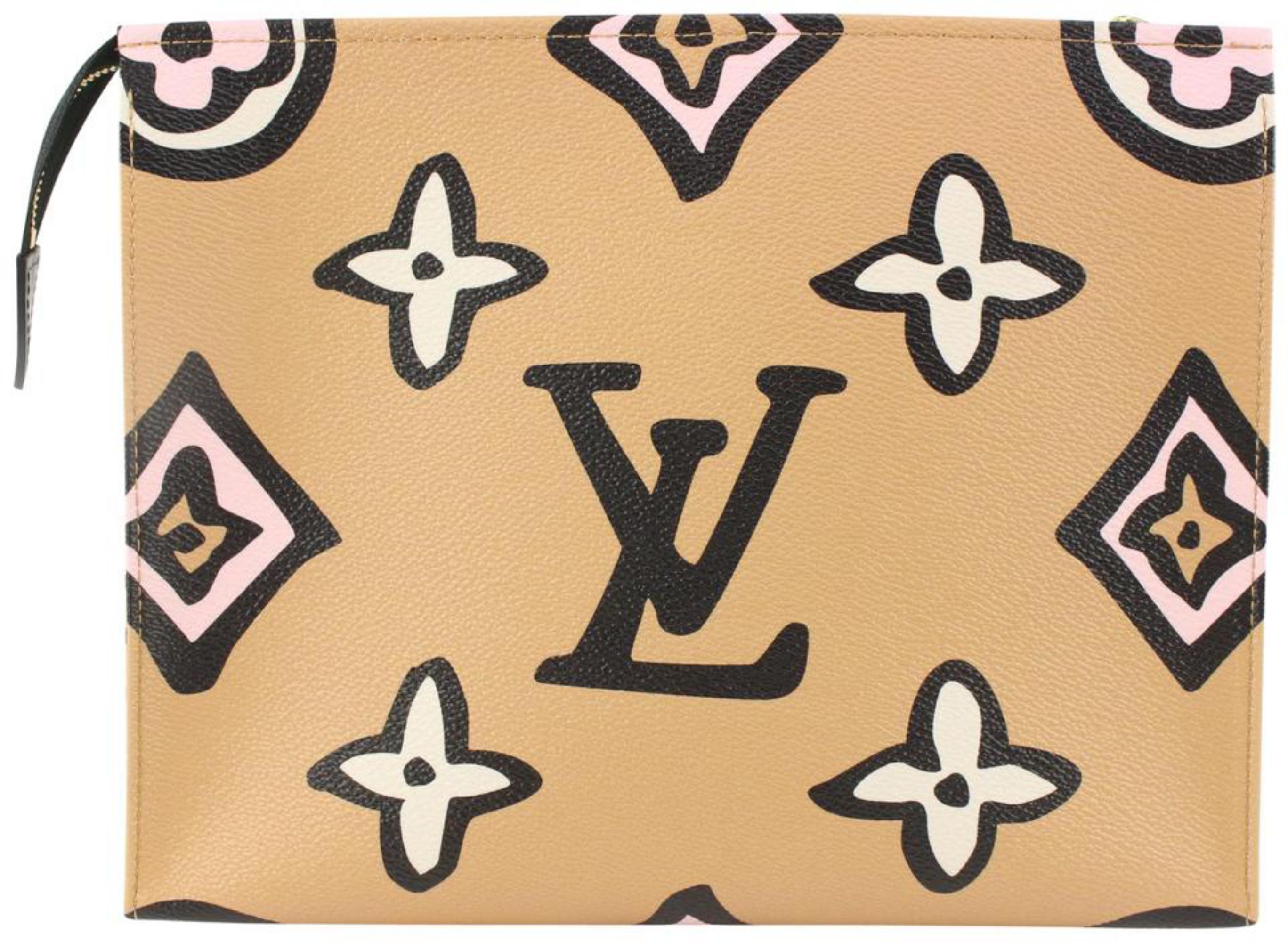 Louis Vuitton Unique Style Wild LV Monogram Flower Pattern Yellow Gold &  Brwon Circle Pendant Women